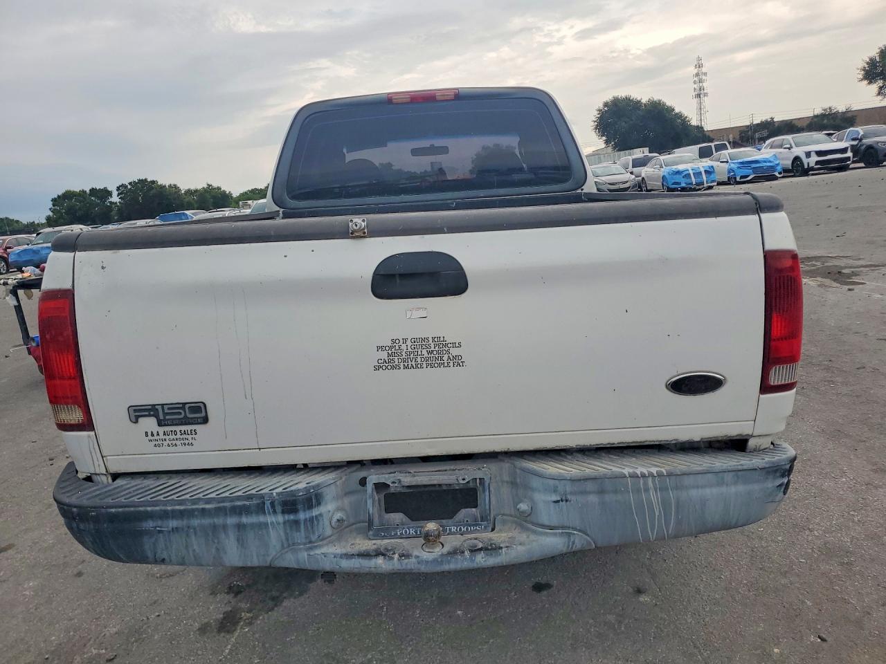 2004 Ford F-150 Heritage Classic White vin: 2FTRX17244CA03398