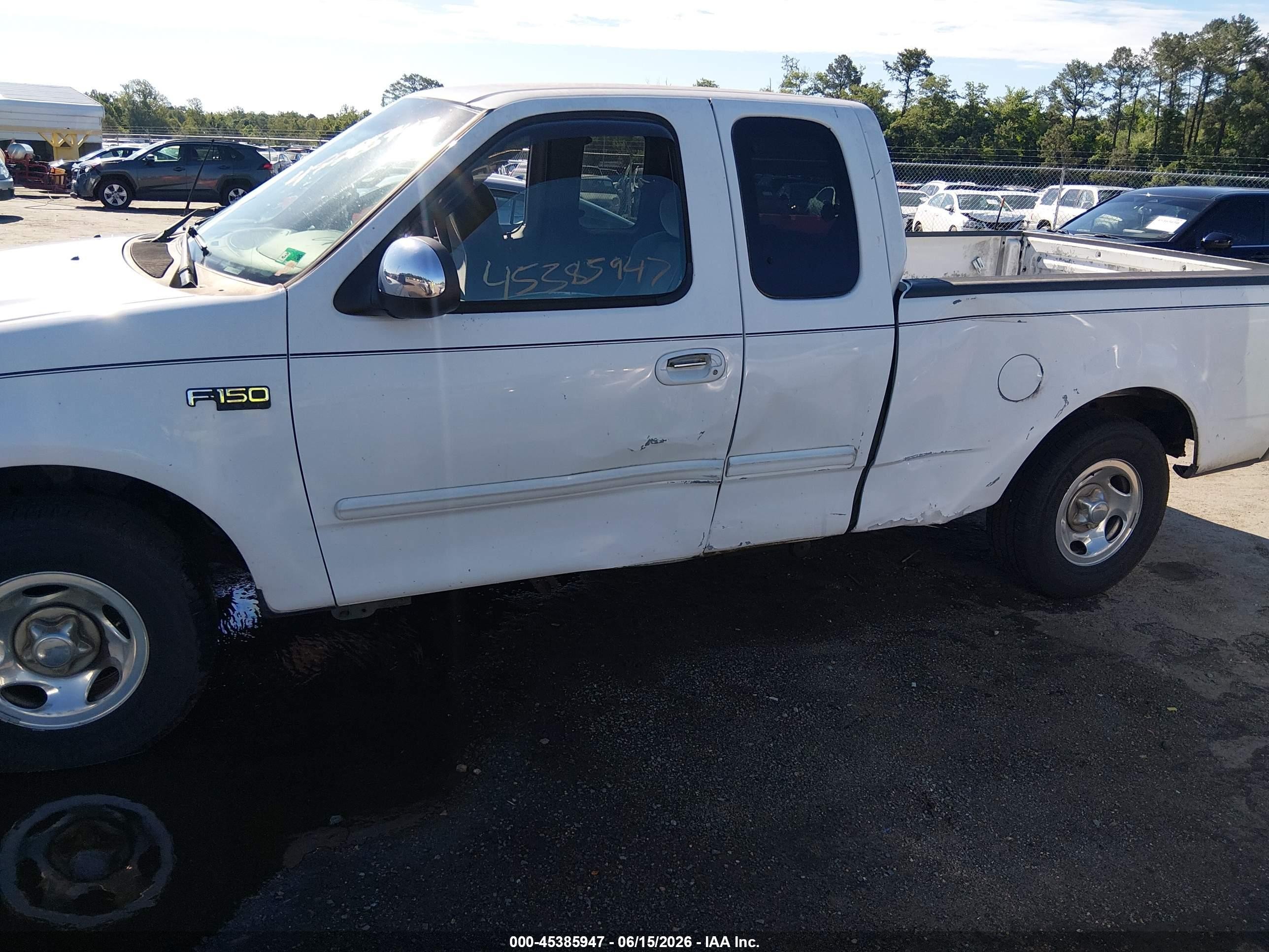 2002 Ford F-150 Xl/xlt White vin: 2FTRX17262CA25657