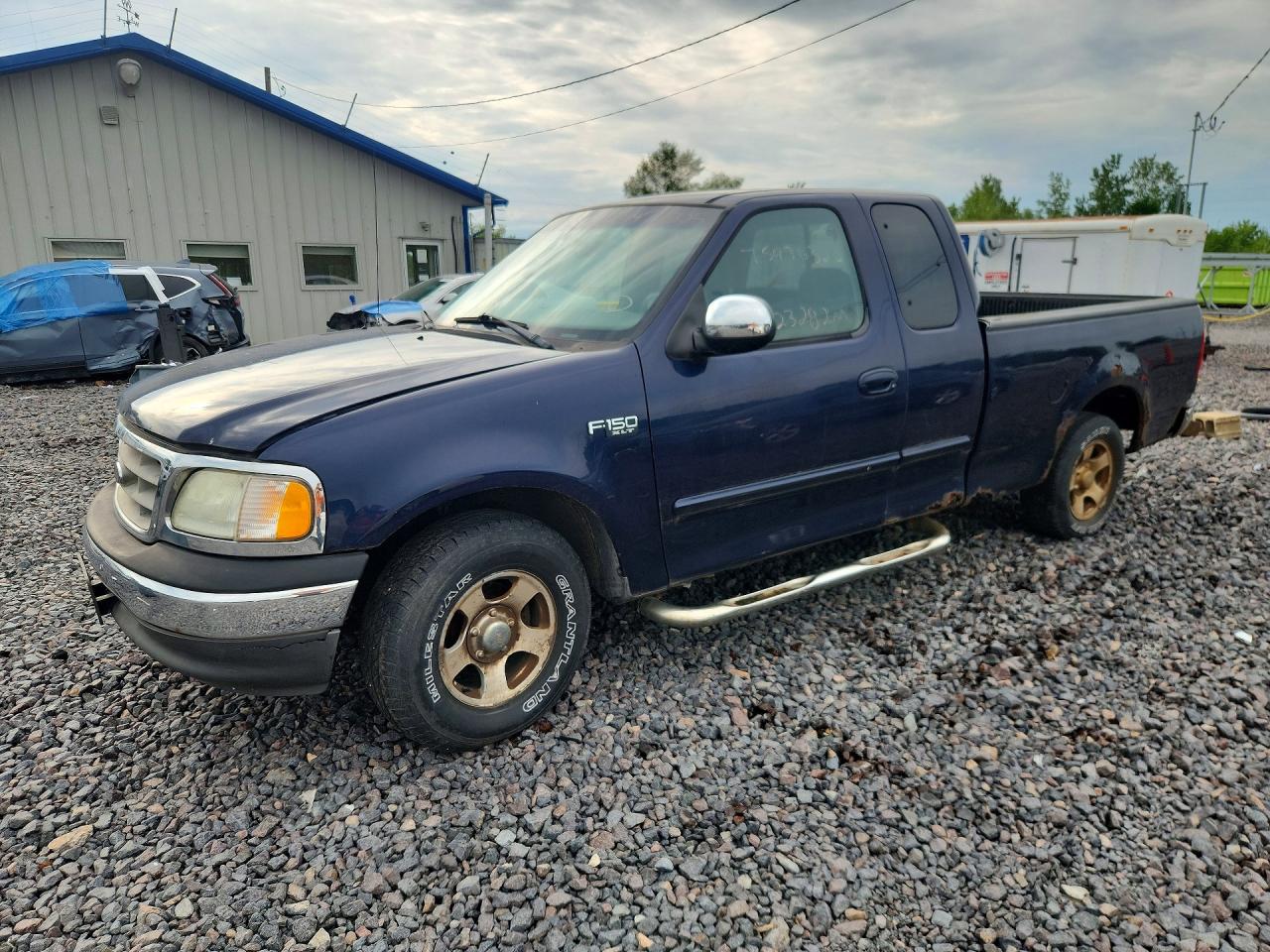 2002 Ford F150 Blue vin: 2FTRX17262CA85700