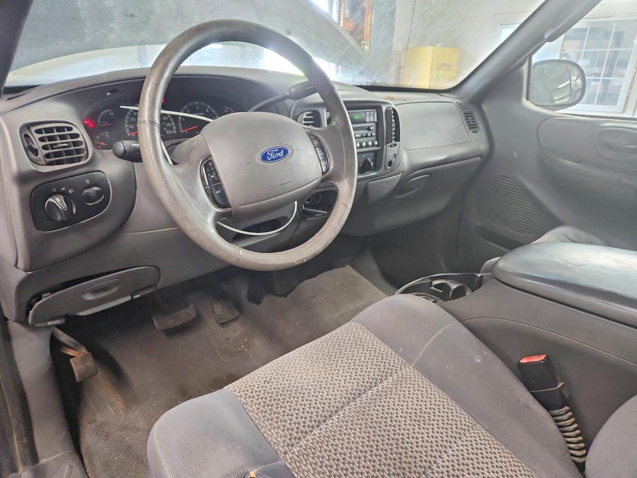 2002 Ford F150 Blue vin: 2FTRX17262CA85700