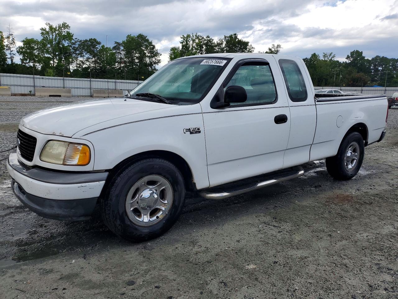 2004 Ford F-150 Heritage Classic White vin: 2FTRX17264CA93279