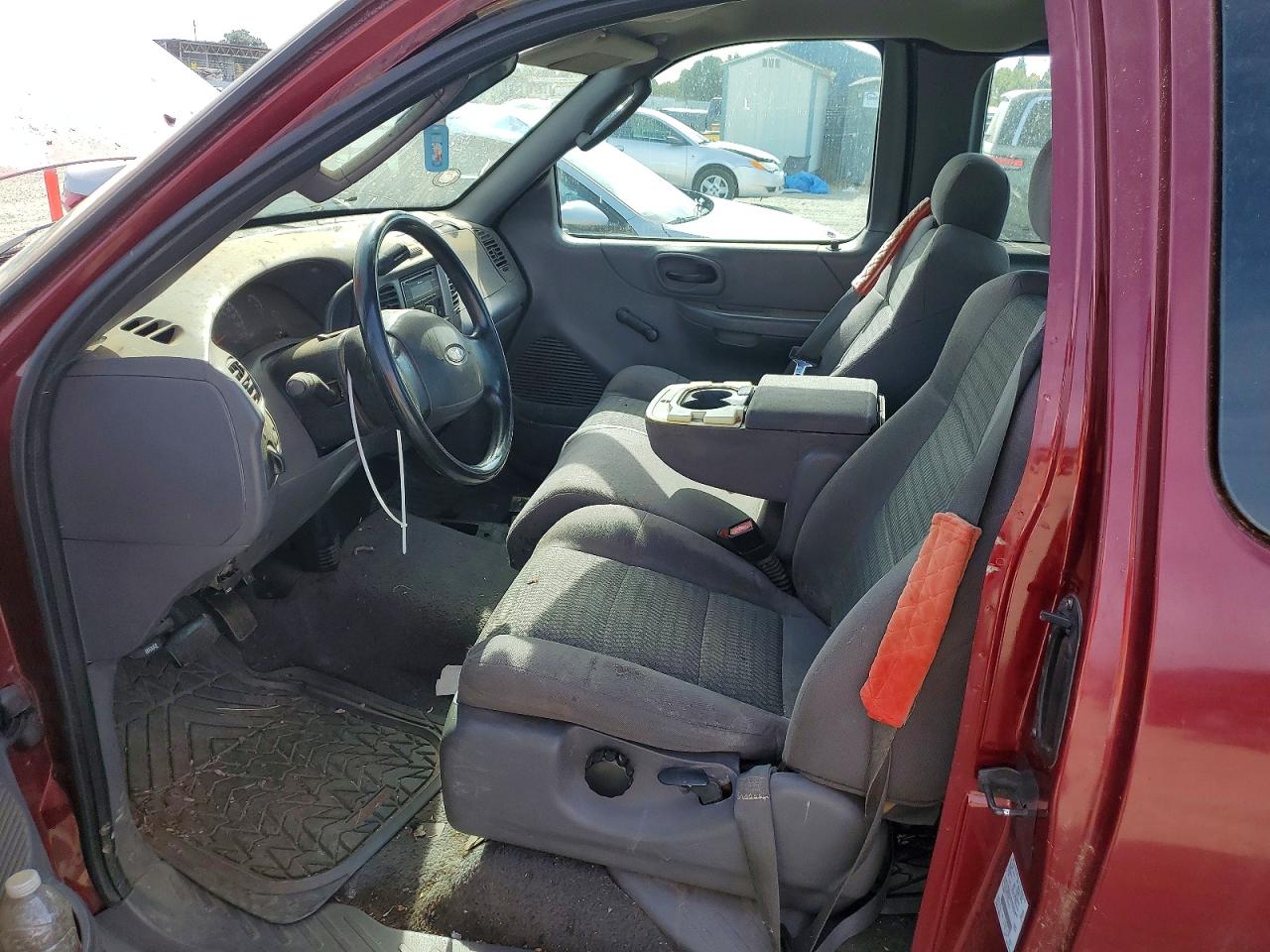 2003 Ford F150 Maroon vin: 2FTRX17273CB01906