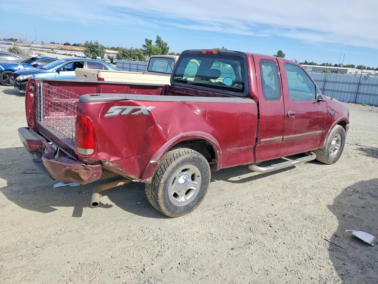2003 Ford F150 Maroon vin: 2FTRX17273CB01906