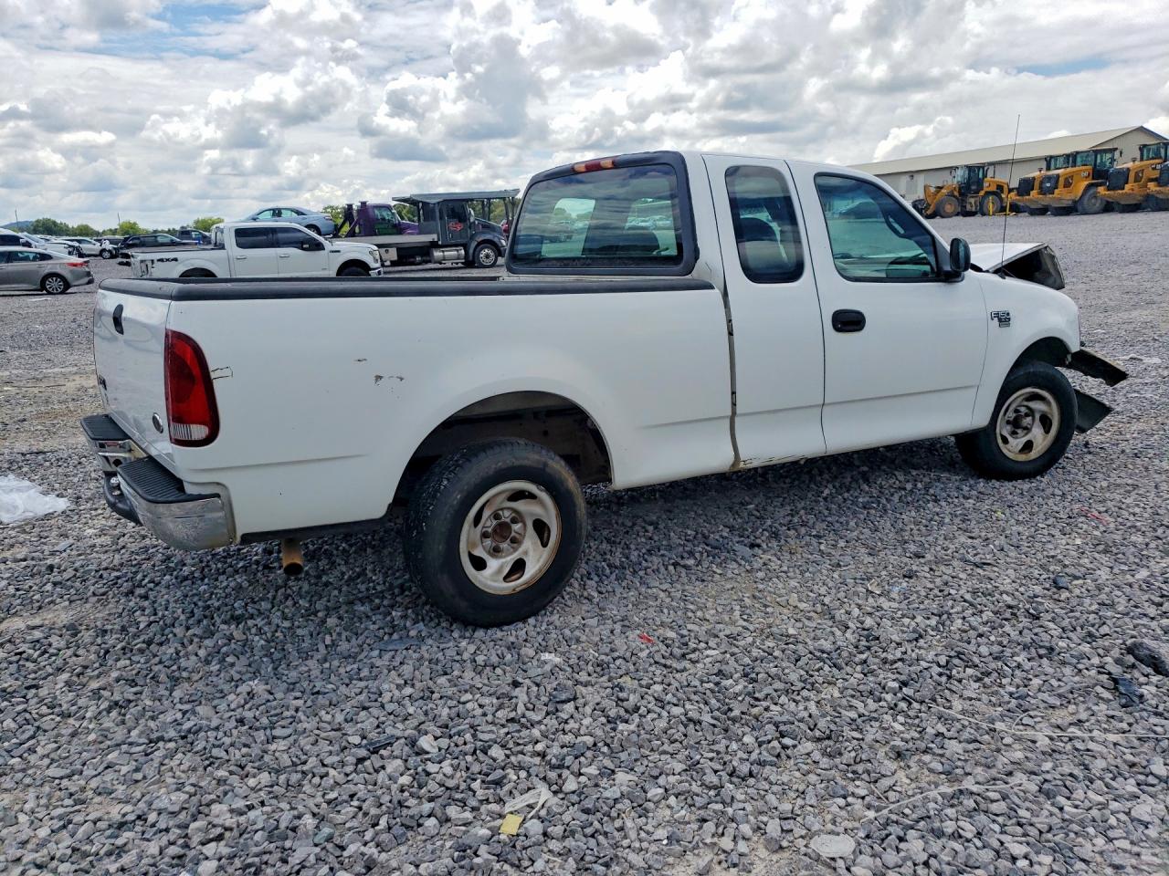 2001 Ford F150 White vin: 2FTRX17L11CA29932