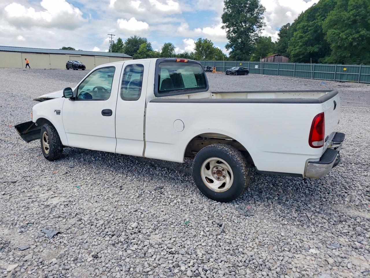 2001 Ford F150 White vin: 2FTRX17L11CA29932