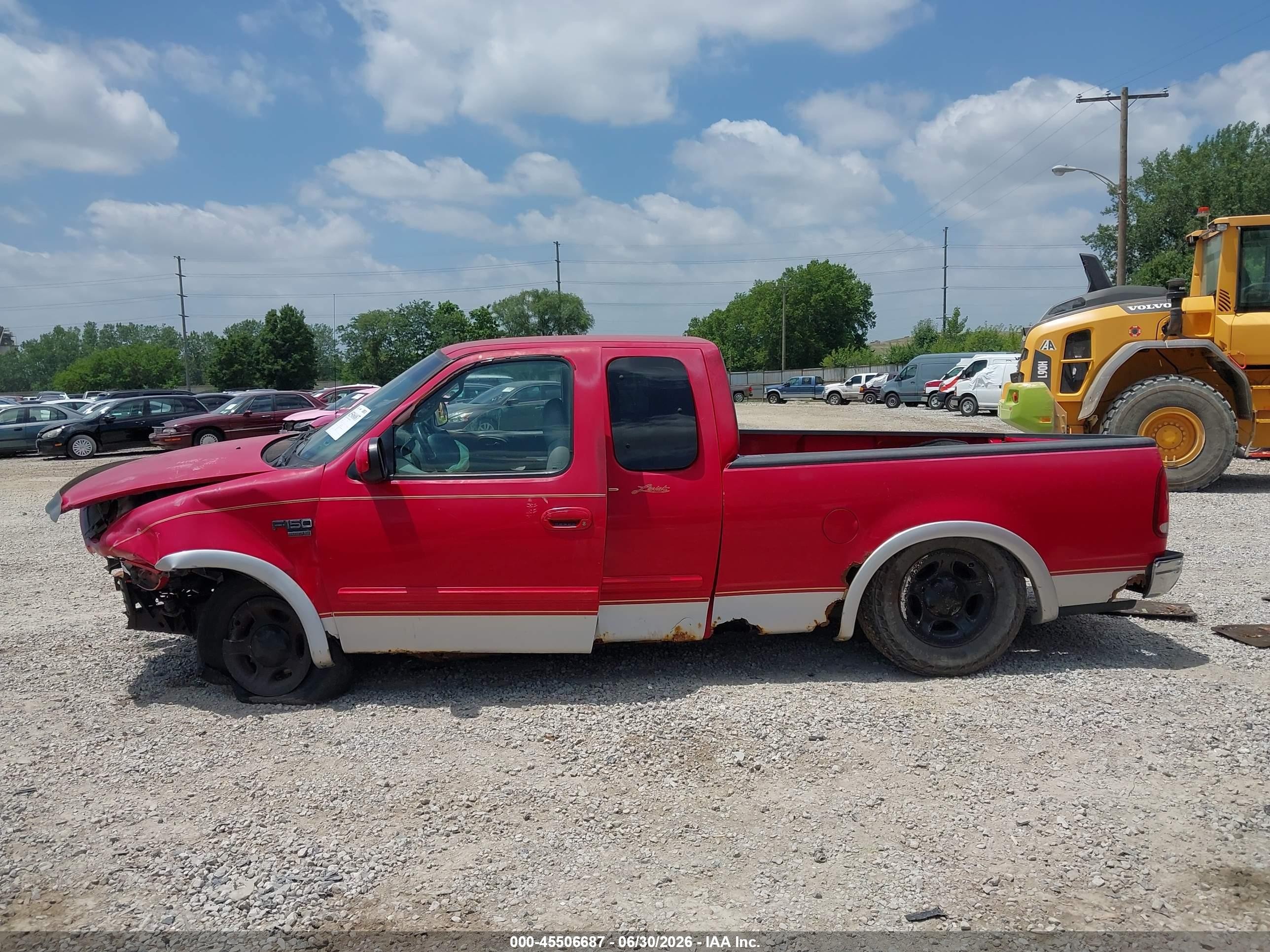 2000 Ford F-150 Lariat/work Series/xl/xlt Red vin: 2FTRX17L4YCA08227