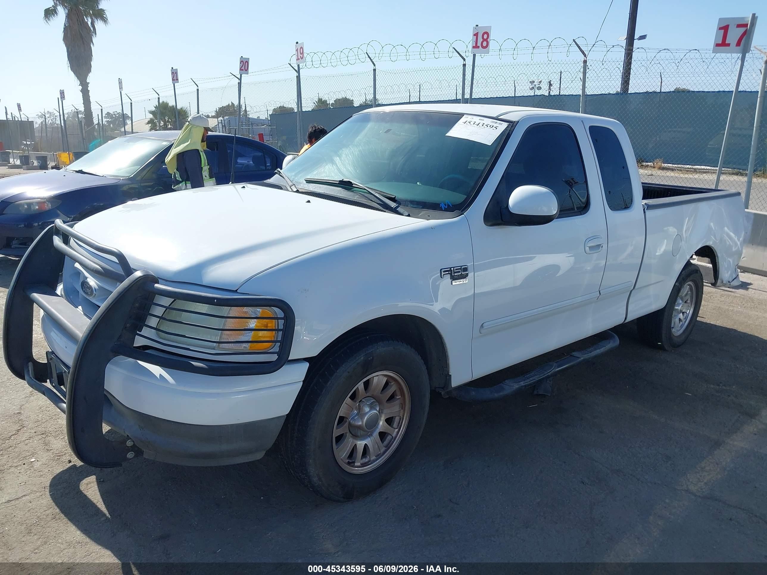 2003 Ford F-150 Lariat/xl/xlt White vin: 2FTRX17L53CA25448