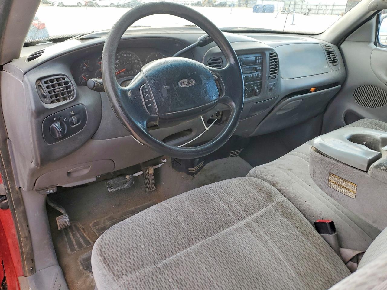 1998 Ford F150 Red vin: 2FTRX17L6WCA25835
