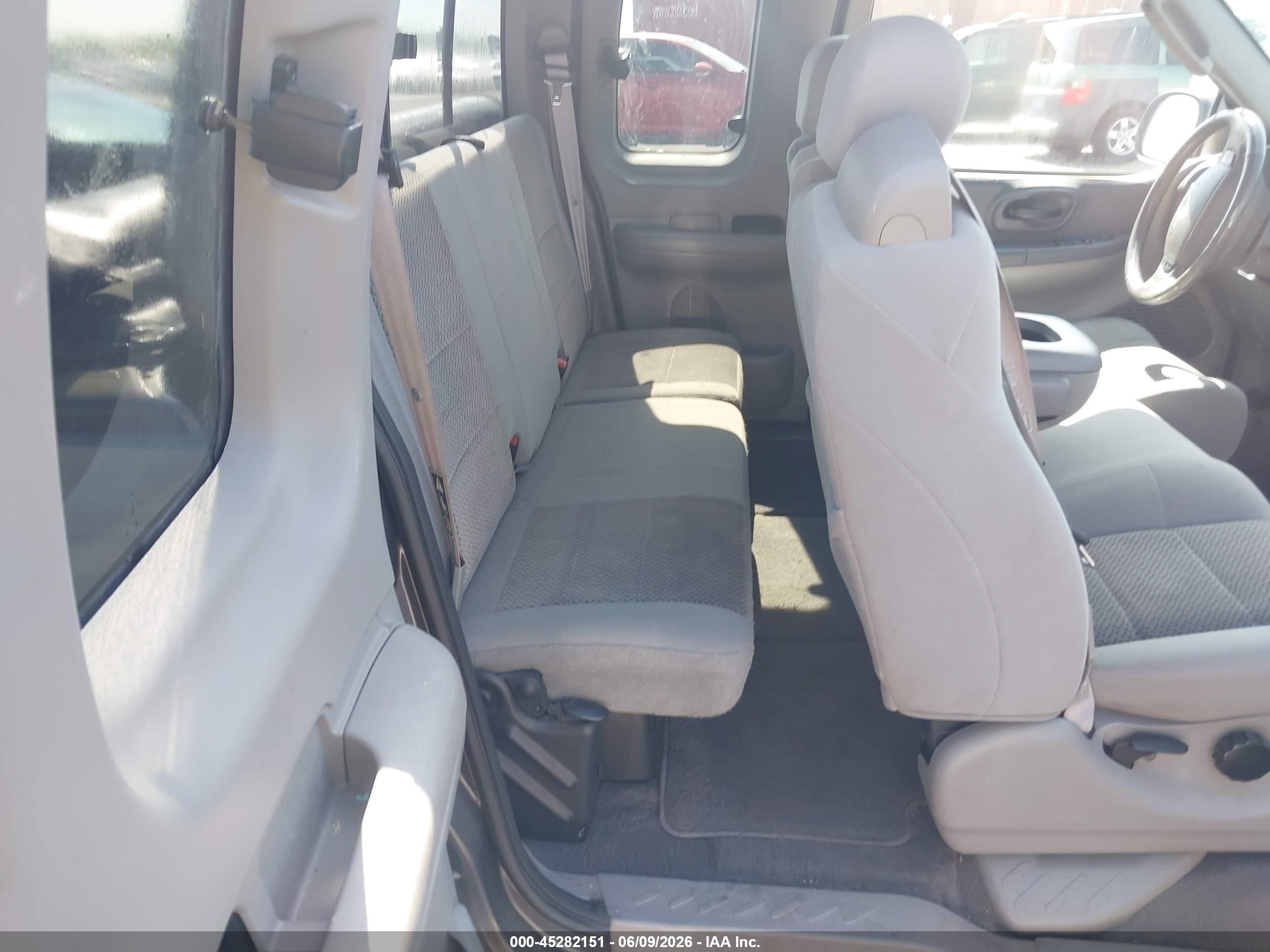 2003 Ford F-150 Lariat/xl/xlt Gray vin: 2FTRX17W03CA42734