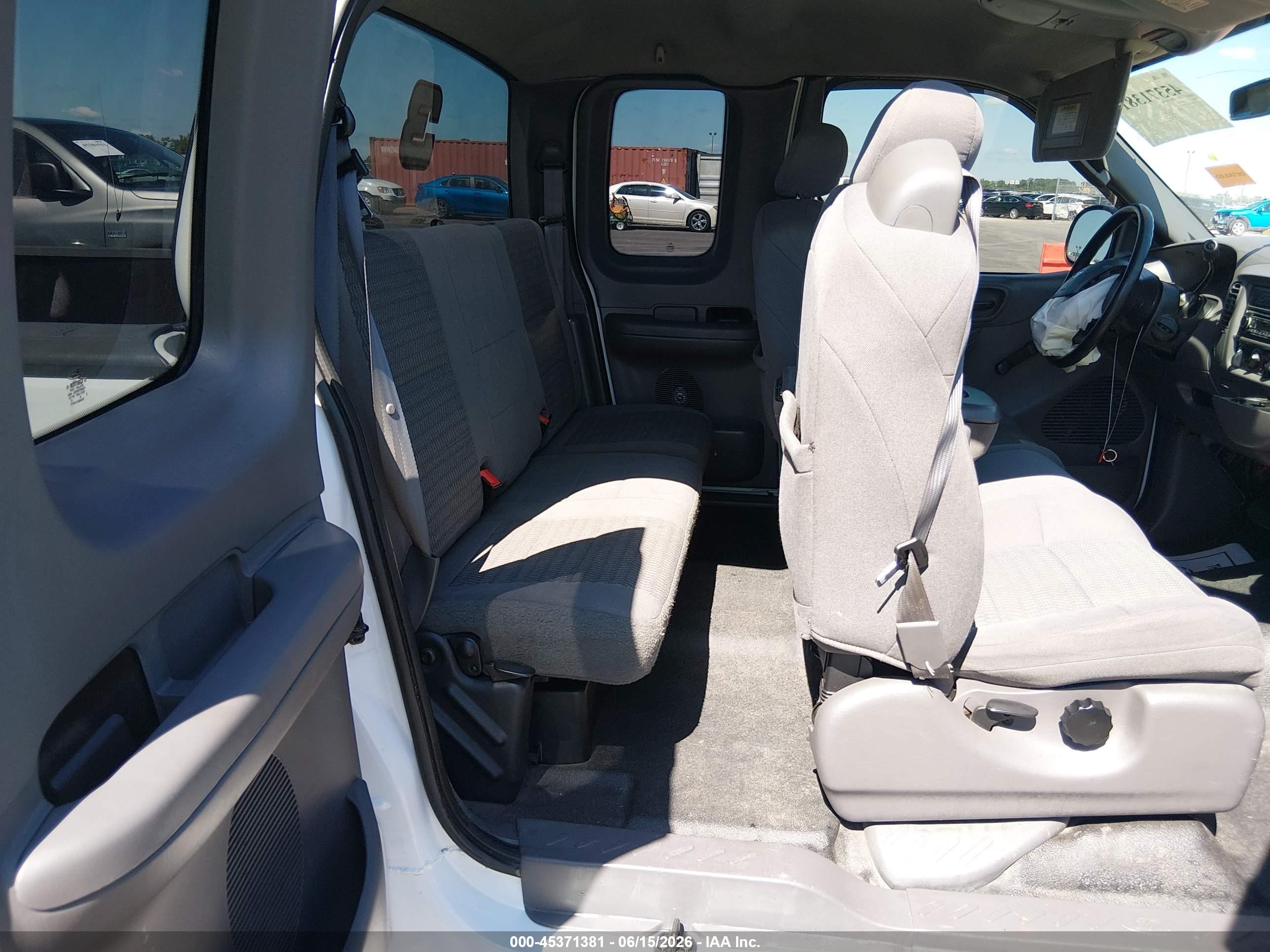 2003 Ford F-150 Lariat/xl/xlt White vin: 2FTRX17W23CA44078