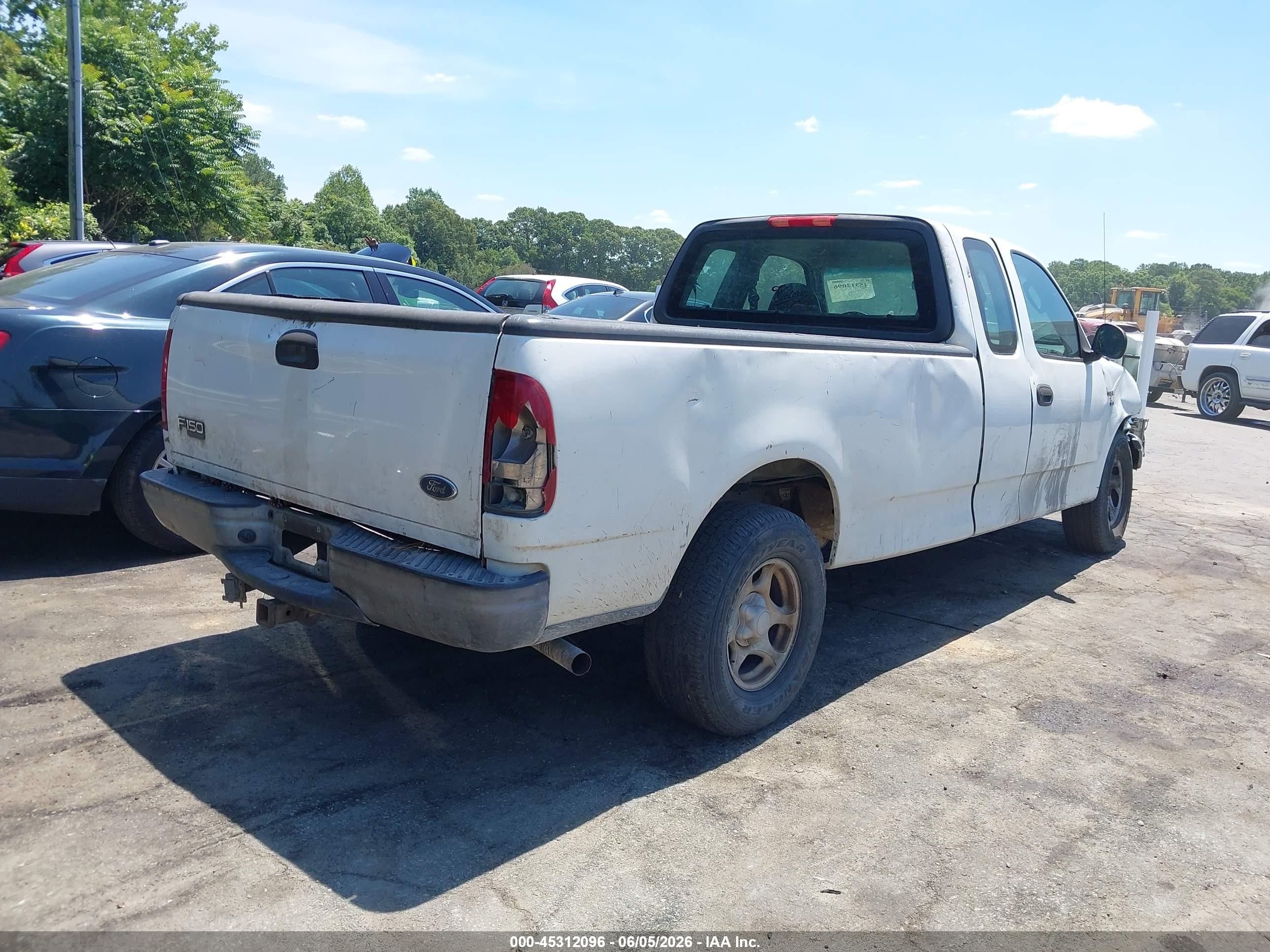 2004 Ford F-150 Heritage Xl/xlt White vin: 2FTRX17W44CA70439