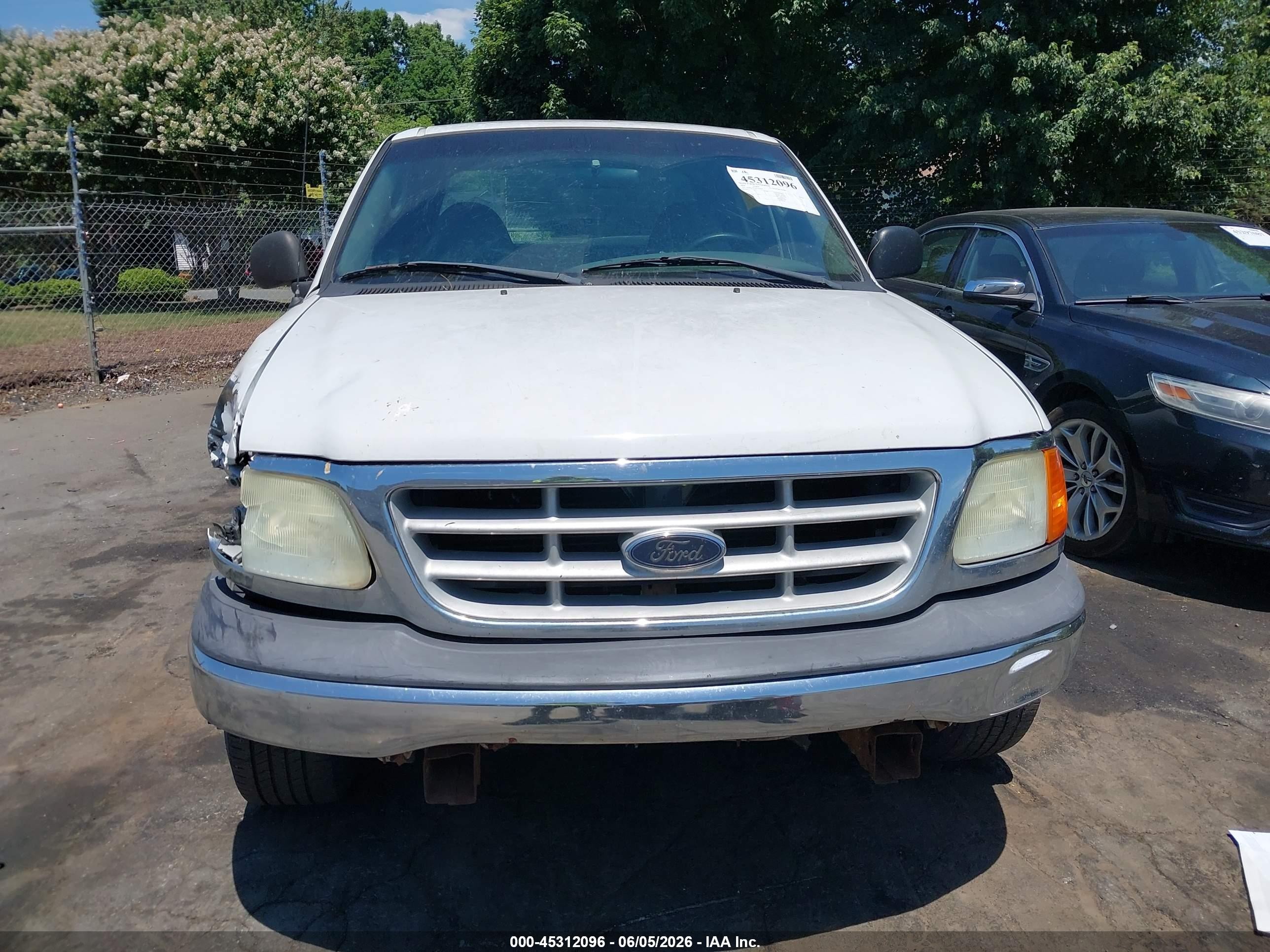2004 Ford F-150 Heritage Xl/xlt White vin: 2FTRX17W44CA70439