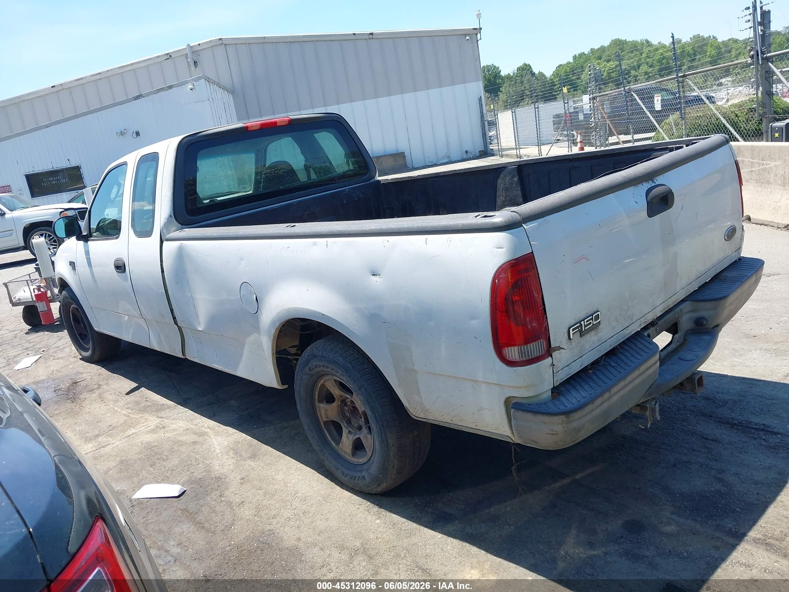 2004 Ford F-150 Heritage Xl/xlt White vin: 2FTRX17W44CA70439