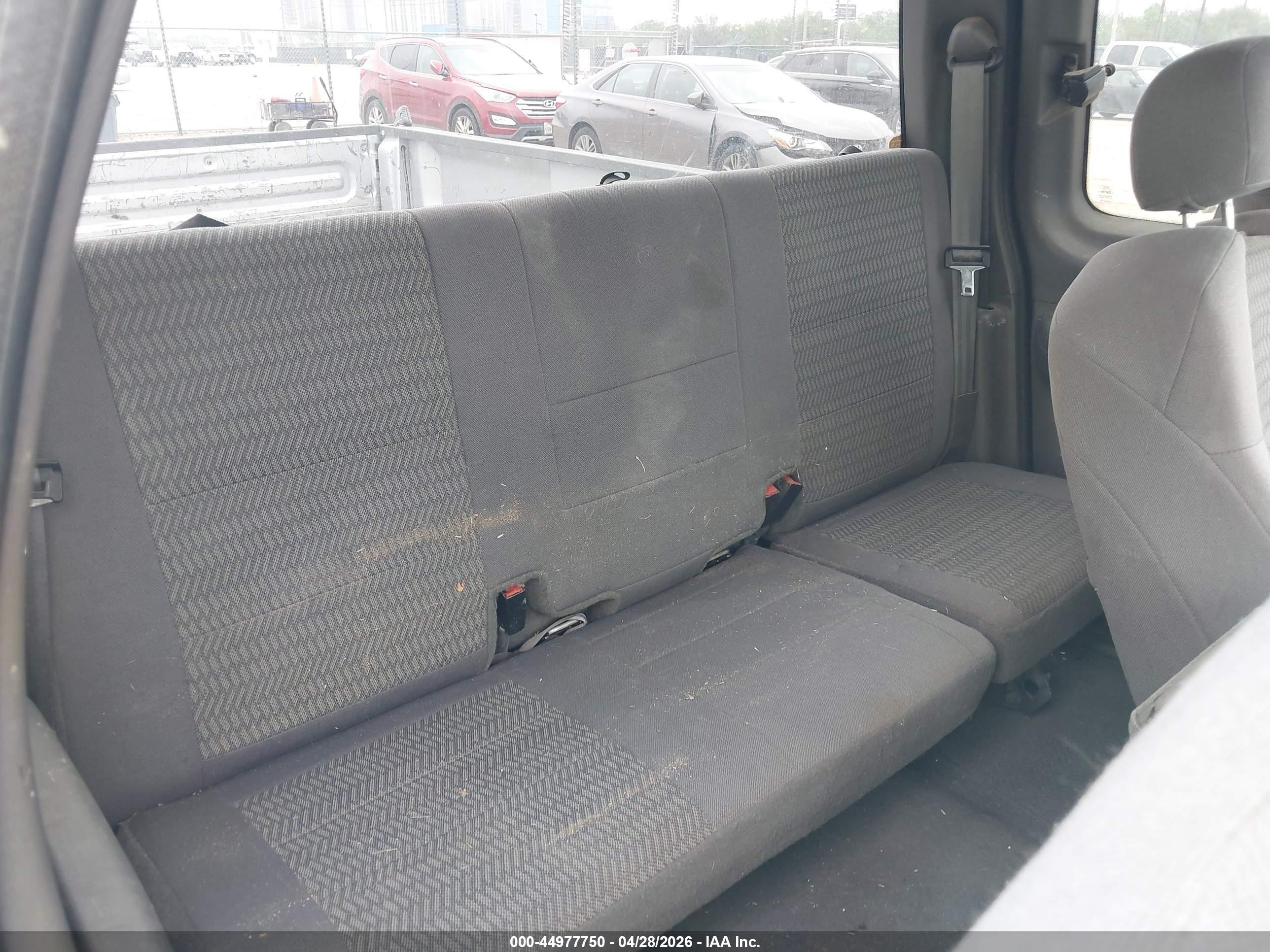 2004 Ford F-150 Heritage Xl/xlt Silver vin: 2FTRX17W64CA76341