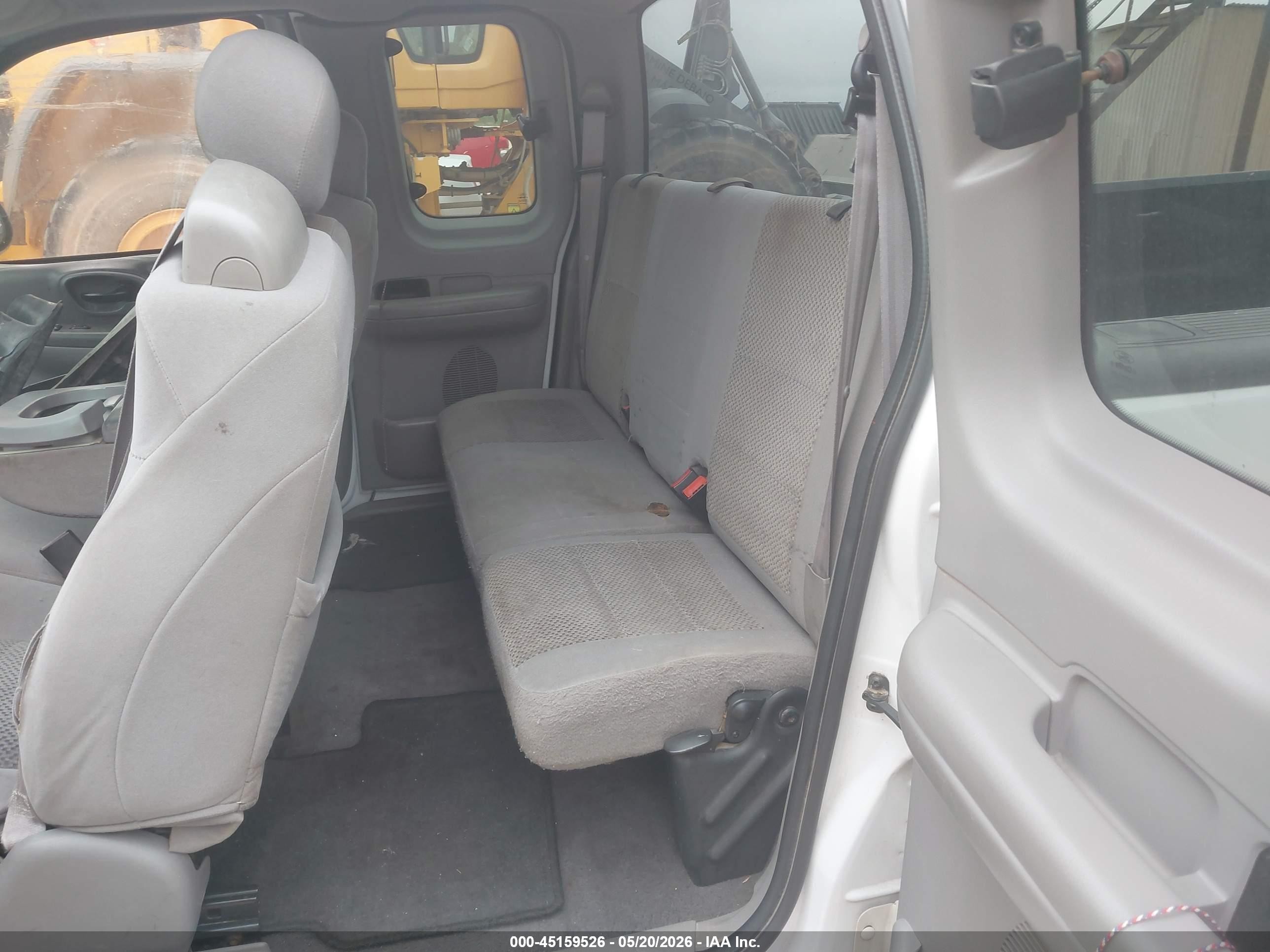 2004 Ford F-150 Heritage Xl/xlt White vin: 2FTRX17W74CA14947