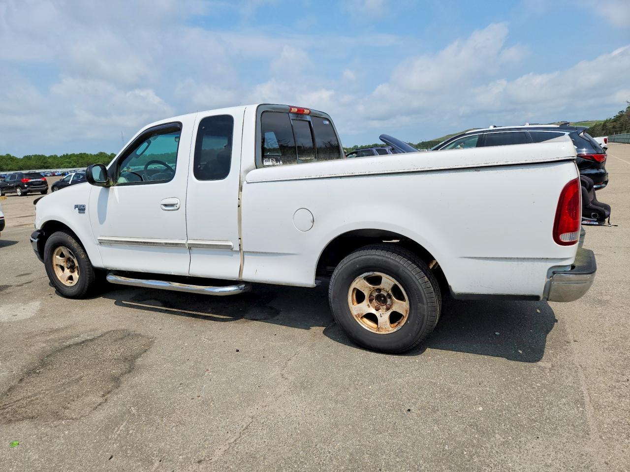 2003 Ford F150 White vin: 2FTRX17W83CB11167
