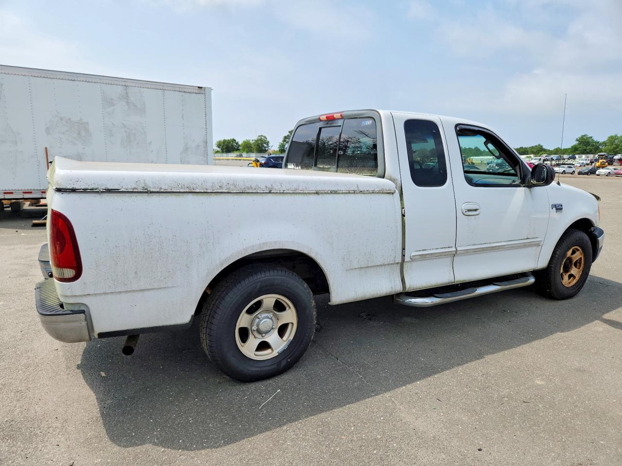 2003 Ford F150 White vin: 2FTRX17W83CB11167