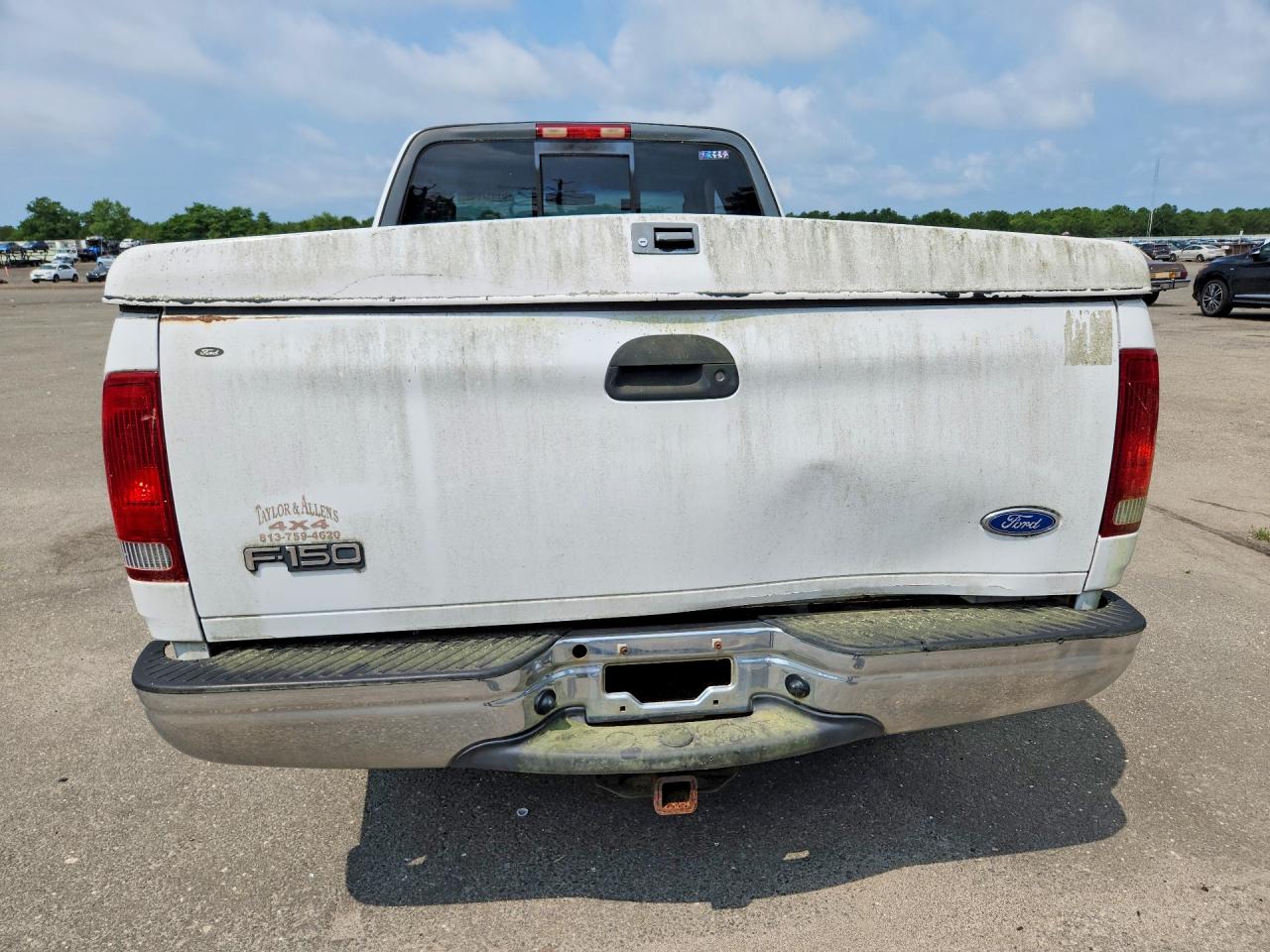 2003 Ford F150 White vin: 2FTRX17W83CB11167