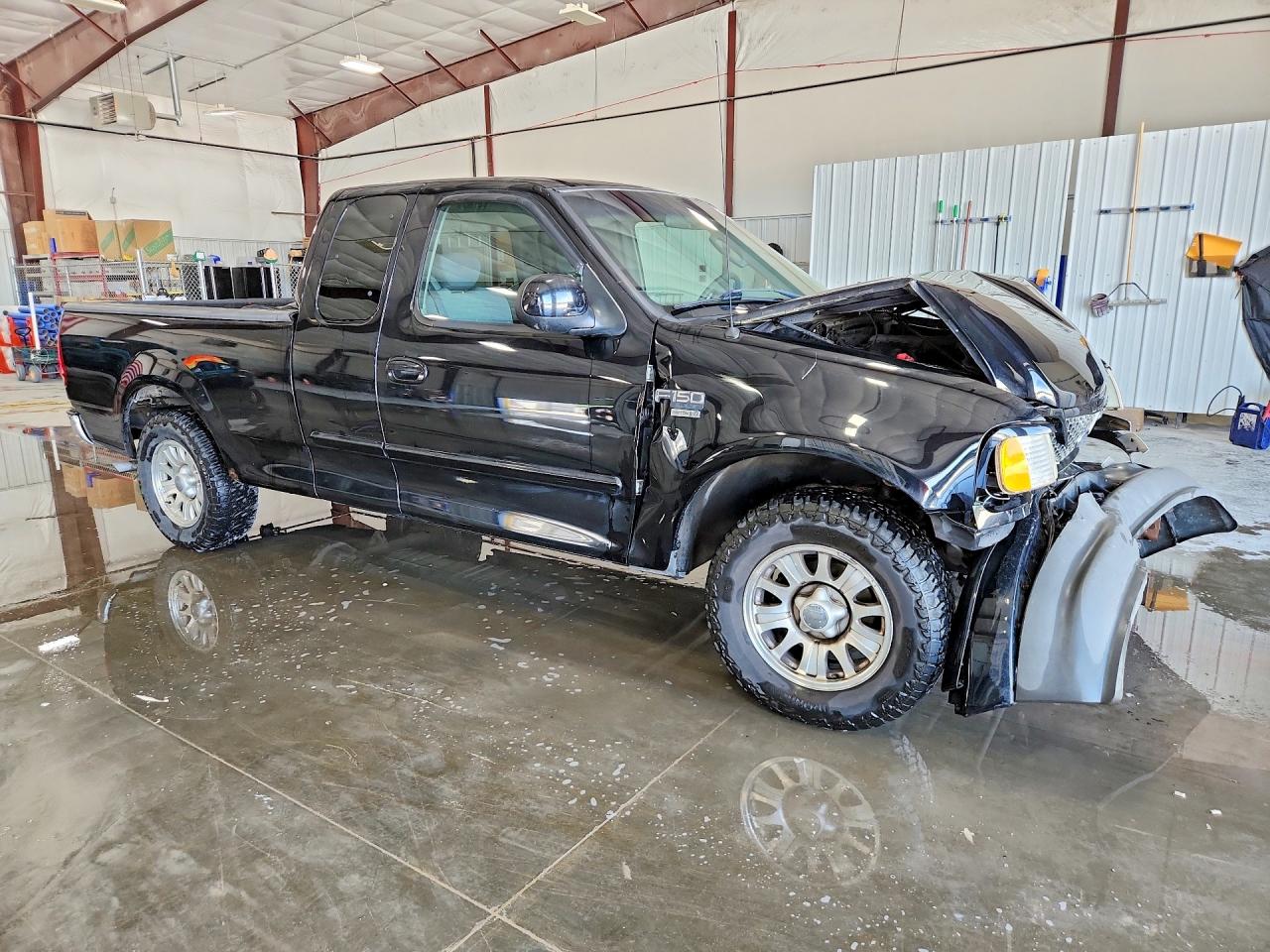 2002 Ford F150 Черный vin: 2FTRX17WX2CA87078