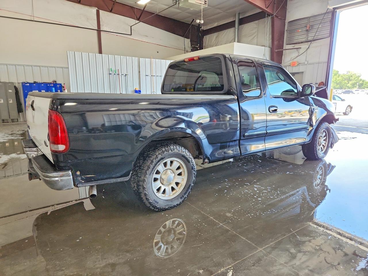 2002 Ford F150 Черный vin: 2FTRX17WX2CA87078