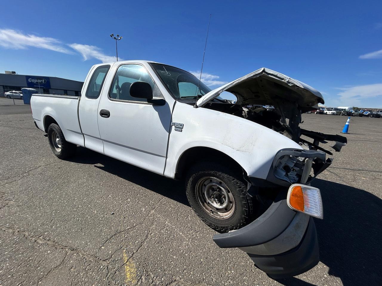 2000 Ford F150 White vin: 2FTRX17WXYCA33482