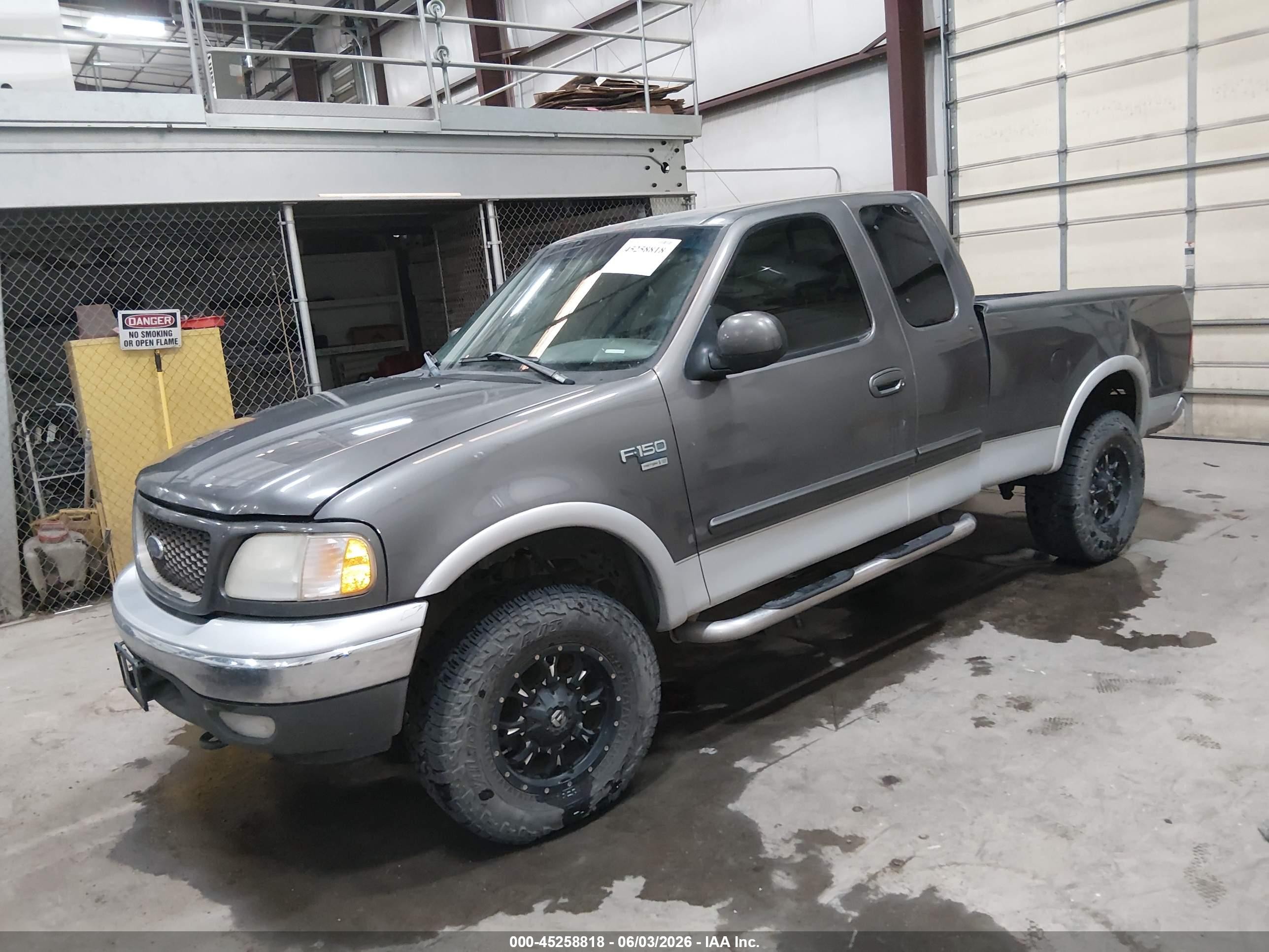 2003 Ford F-150 Lariat/xl/xlt Серый vin: 2FTRX18L03CA51938