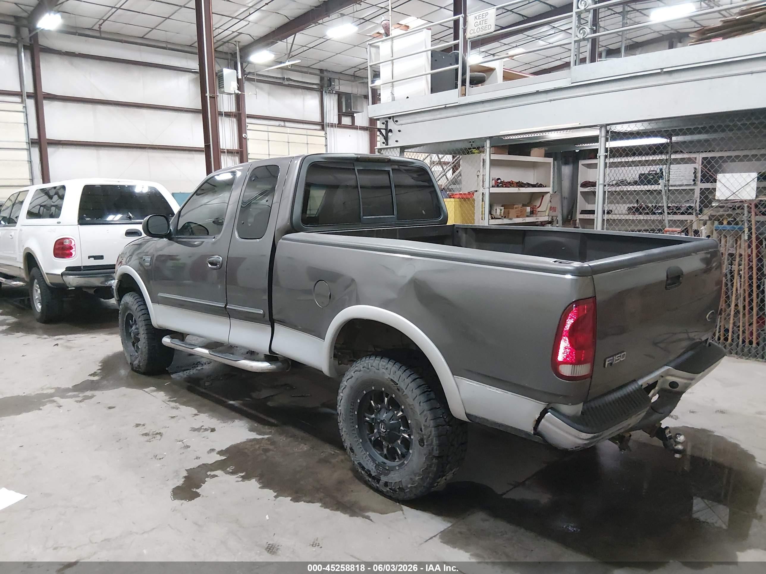 2003 Ford F-150 Lariat/xl/xlt Серый vin: 2FTRX18L03CA51938