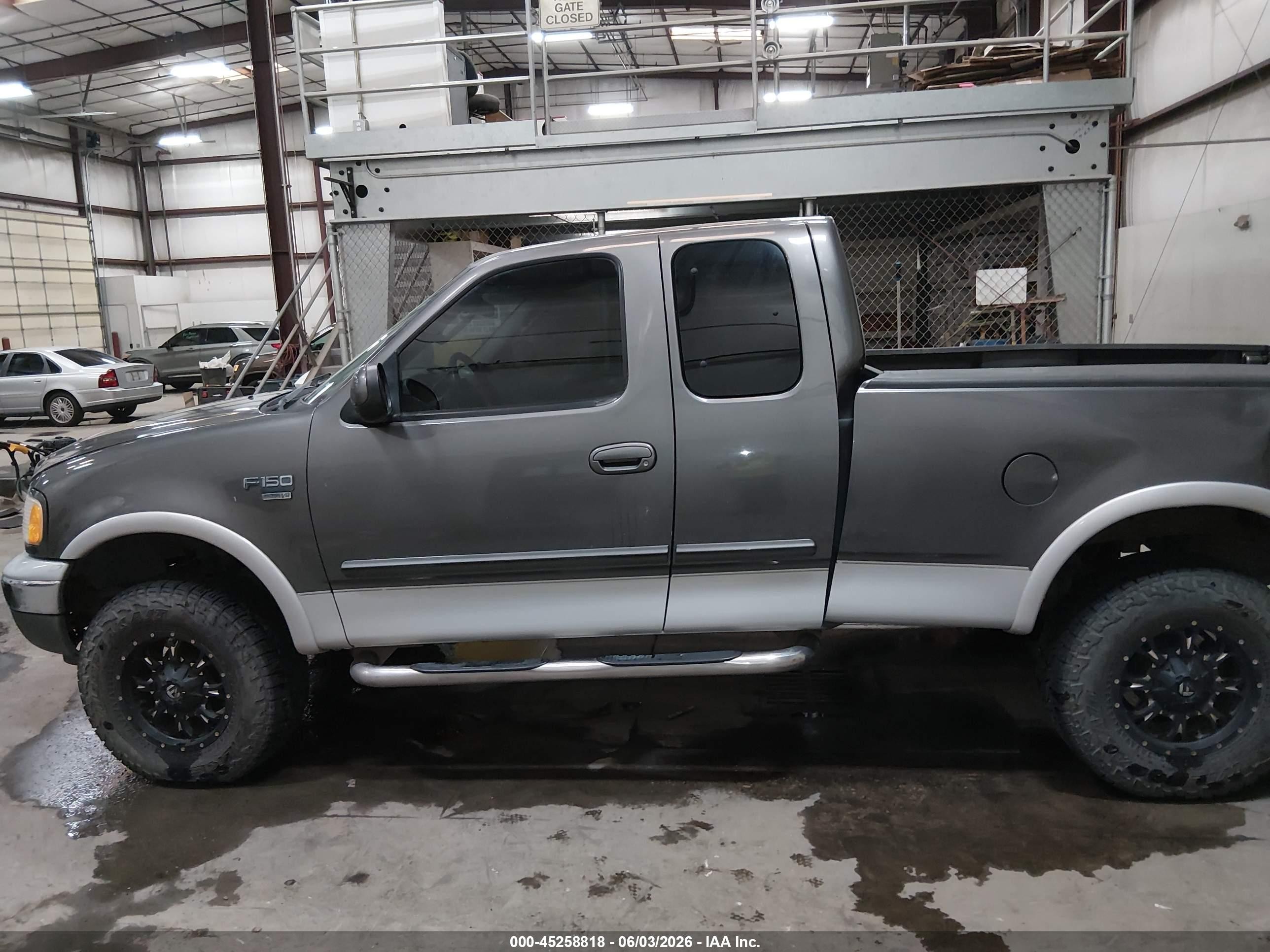 2003 Ford F-150 Lariat/xl/xlt Серый vin: 2FTRX18L03CA51938