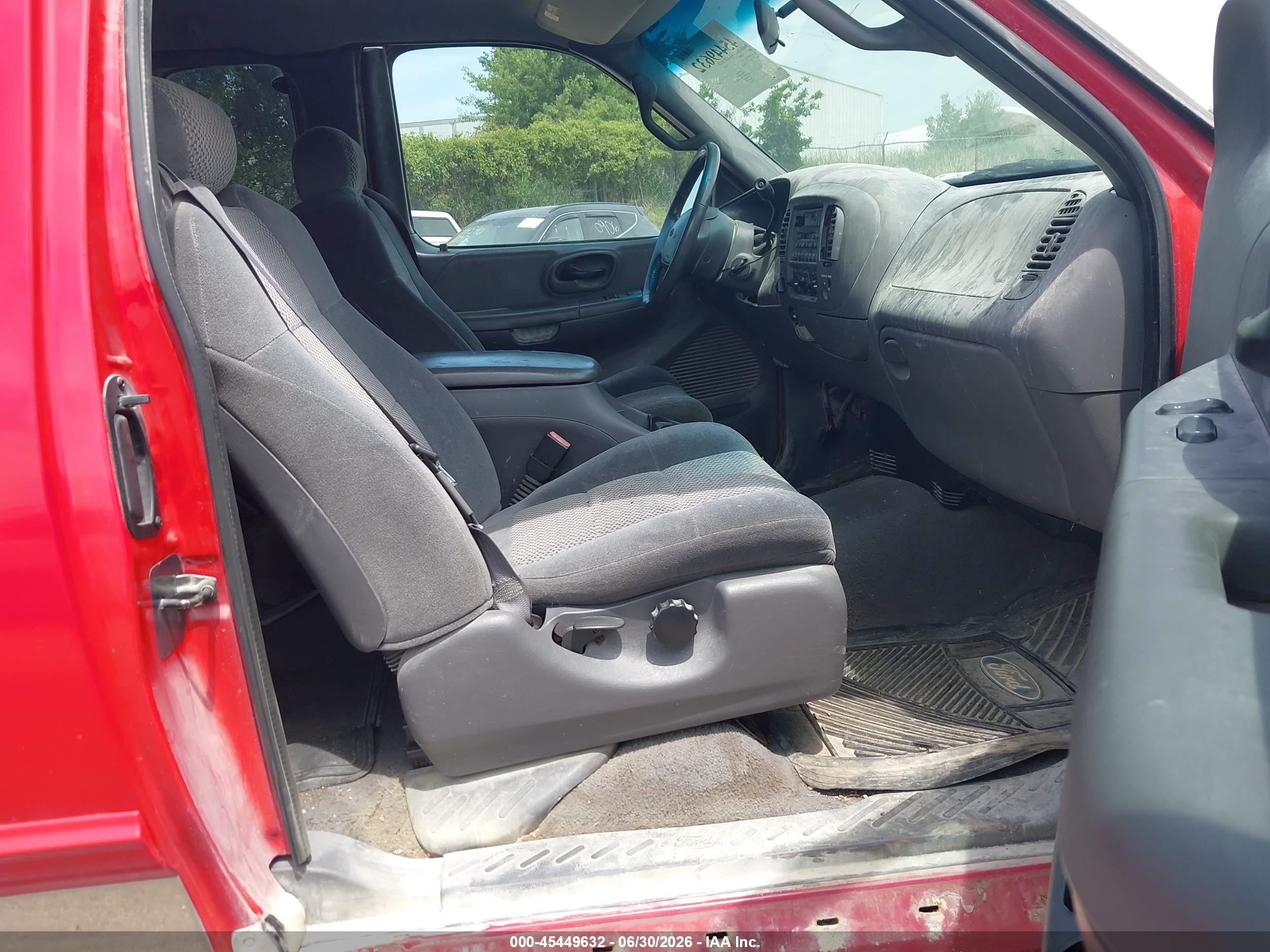 2001 Ford F-150 Lariat/xl/xlt Красный vin: 2FTRX18L21CA87109