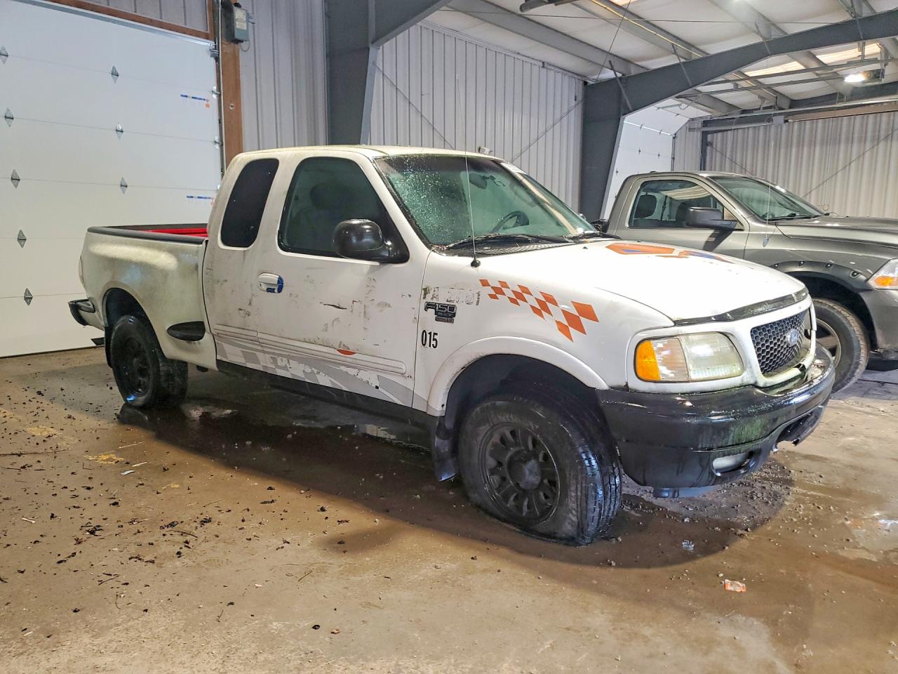 2003 Ford F150 White vin: 2FTRX18L23CA29942