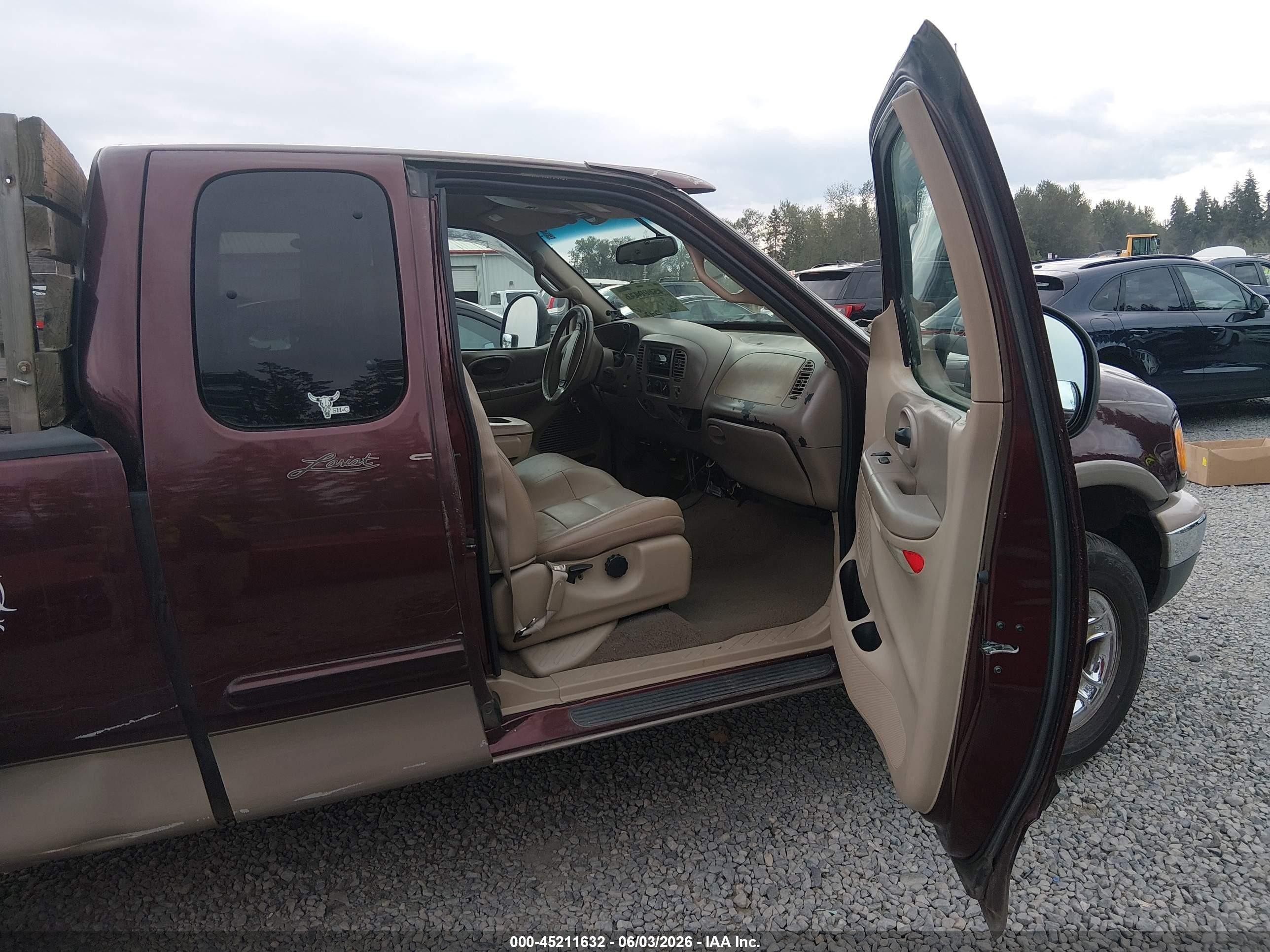 2001 Ford F-150 Lariat/xl/xlt Темно-бордовый vin: 2FTRX18L51CA28734