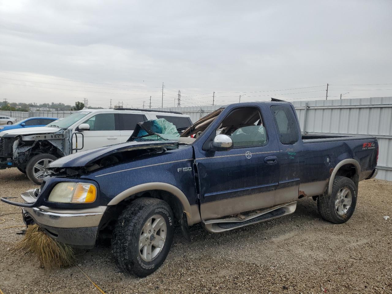 2FTRX18L82CA27045