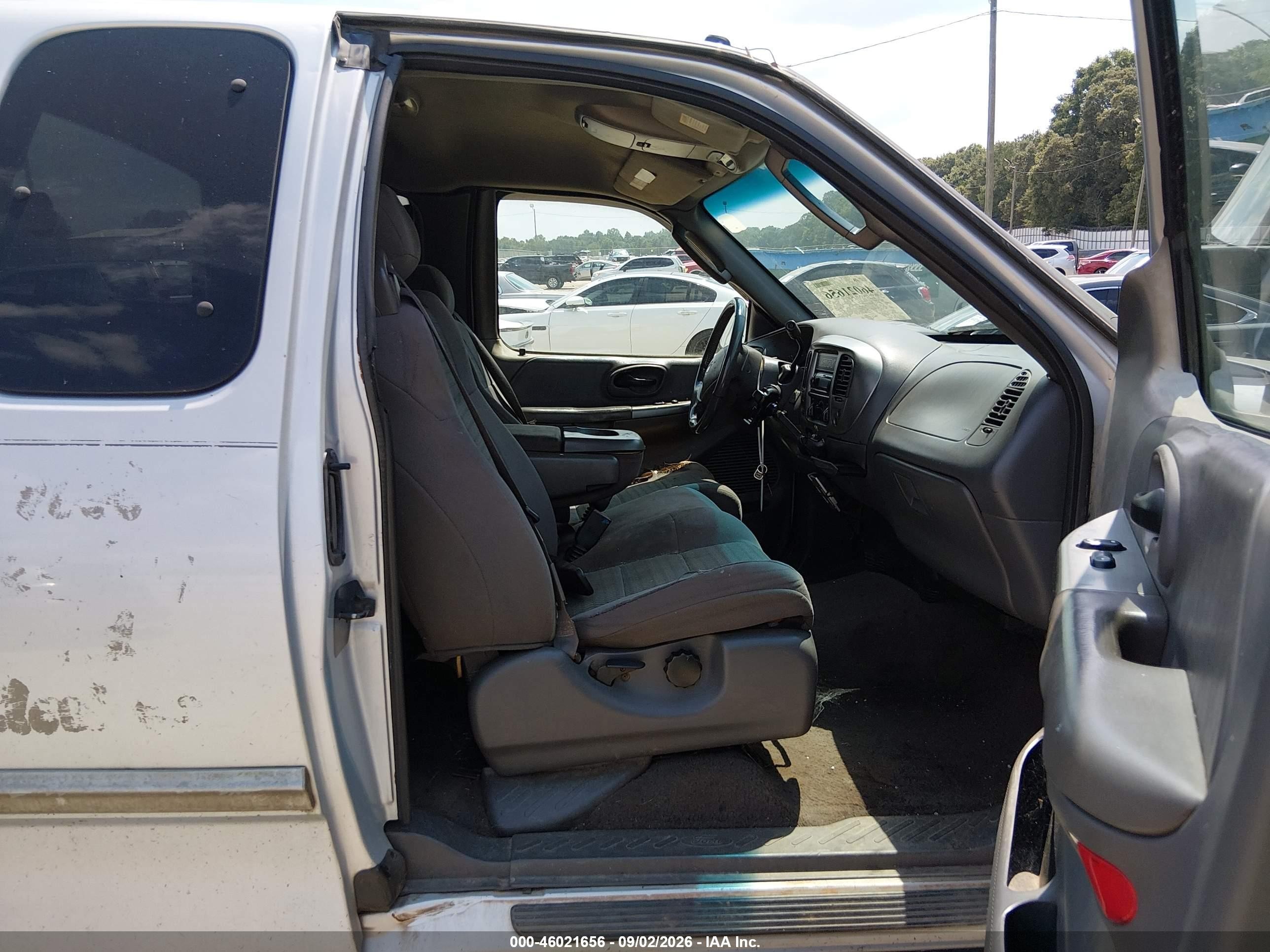 2003 Ford F-150 Lariat/xl/xlt Silver vin: 2FTRX18L83CA65716