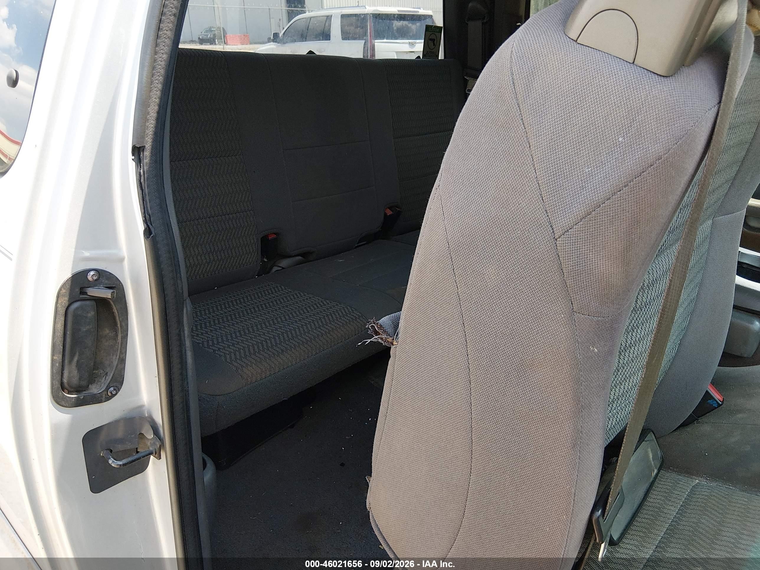 2003 Ford F-150 Lariat/xl/xlt Silver vin: 2FTRX18L83CA65716
