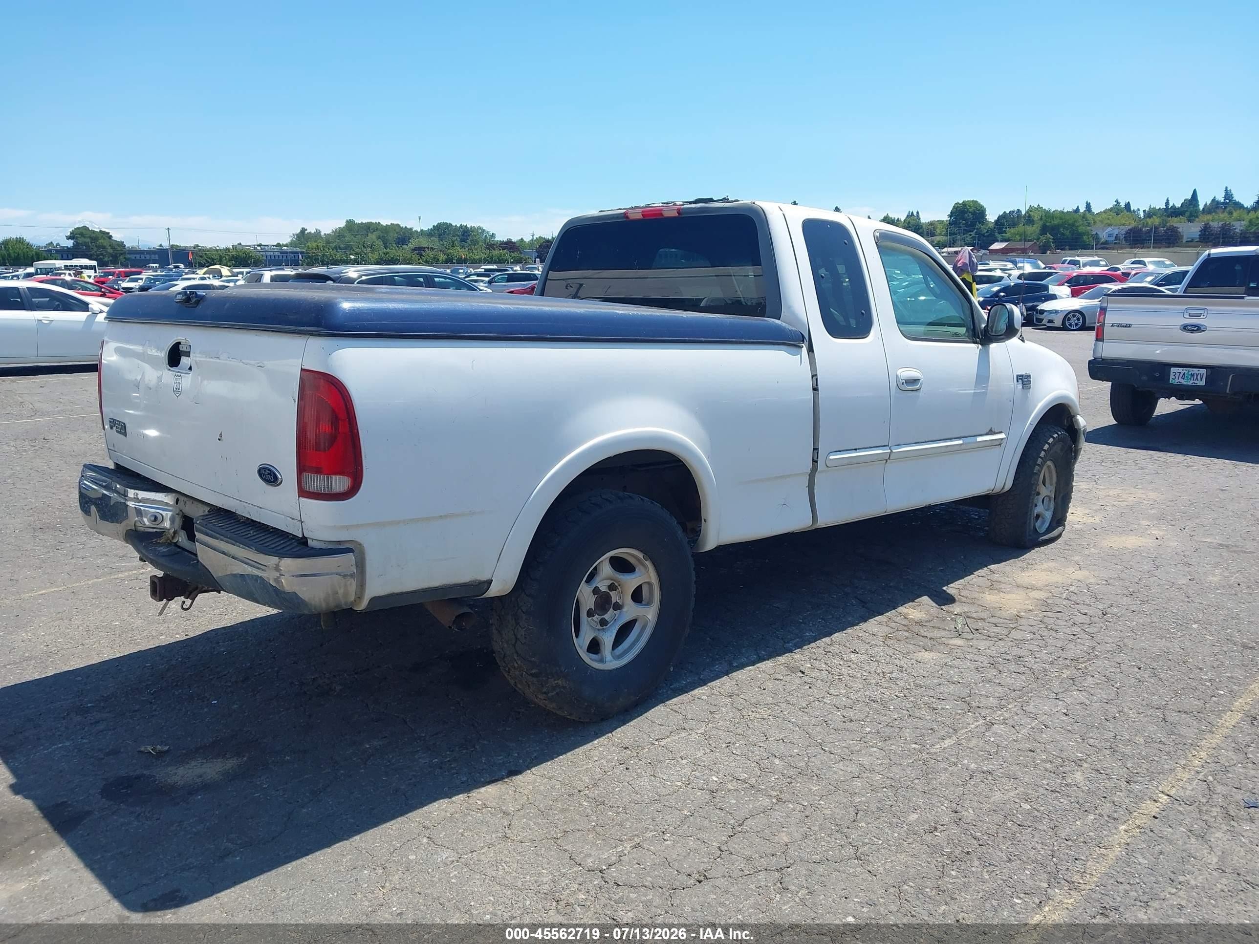 2000 Ford F-150 Lariat/work Series/xl/xlt White vin: 2FTRX18L8YCA33713