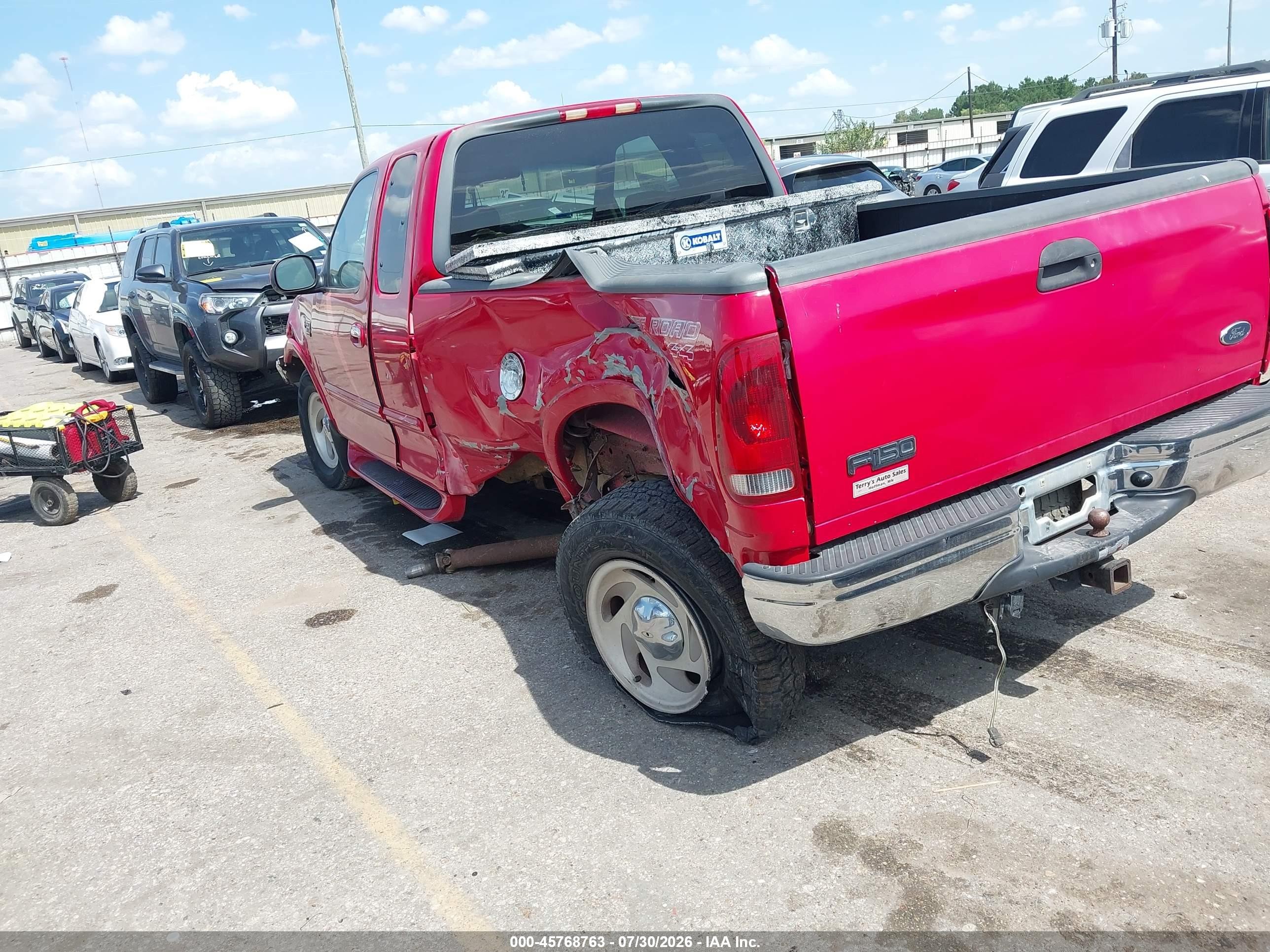 2001 Ford F-150 Lariat/xl/xlt Красный vin: 2FTRX18L91CA87172
