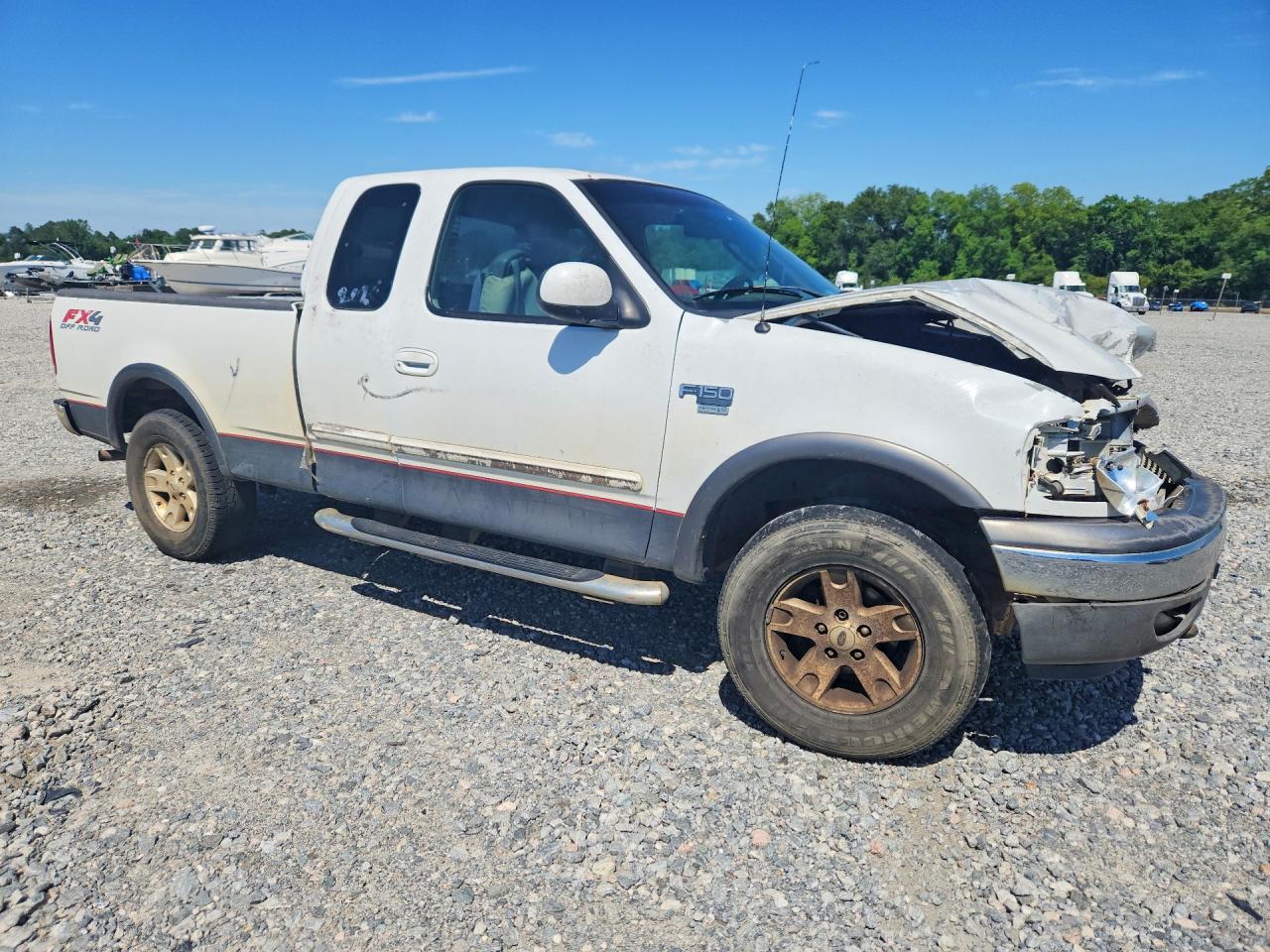 2003 Ford F150 White vin: 2FTRX18L93CA78782