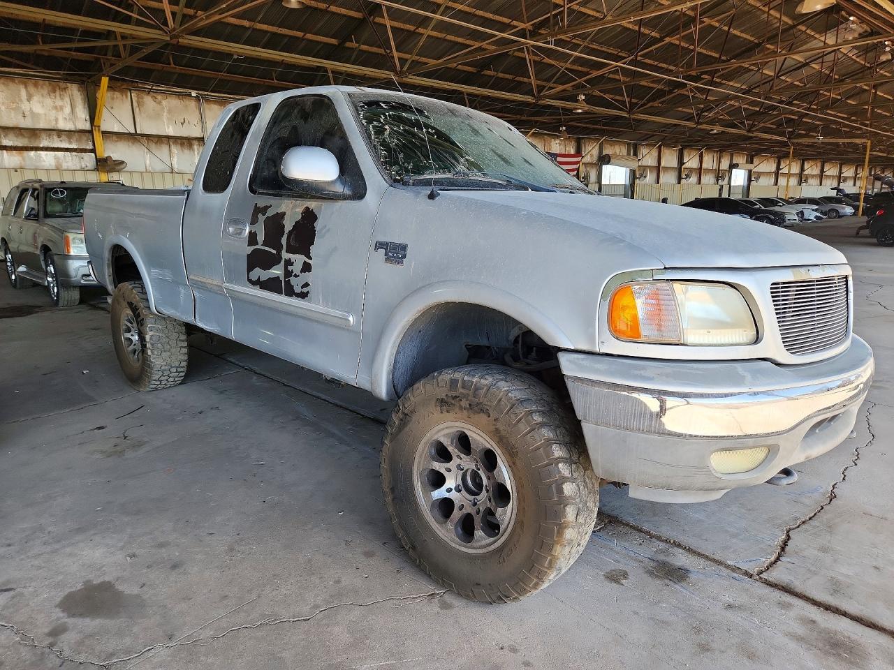 2000 Ford F150 Silver vin: 2FTRX18L9YCB18575