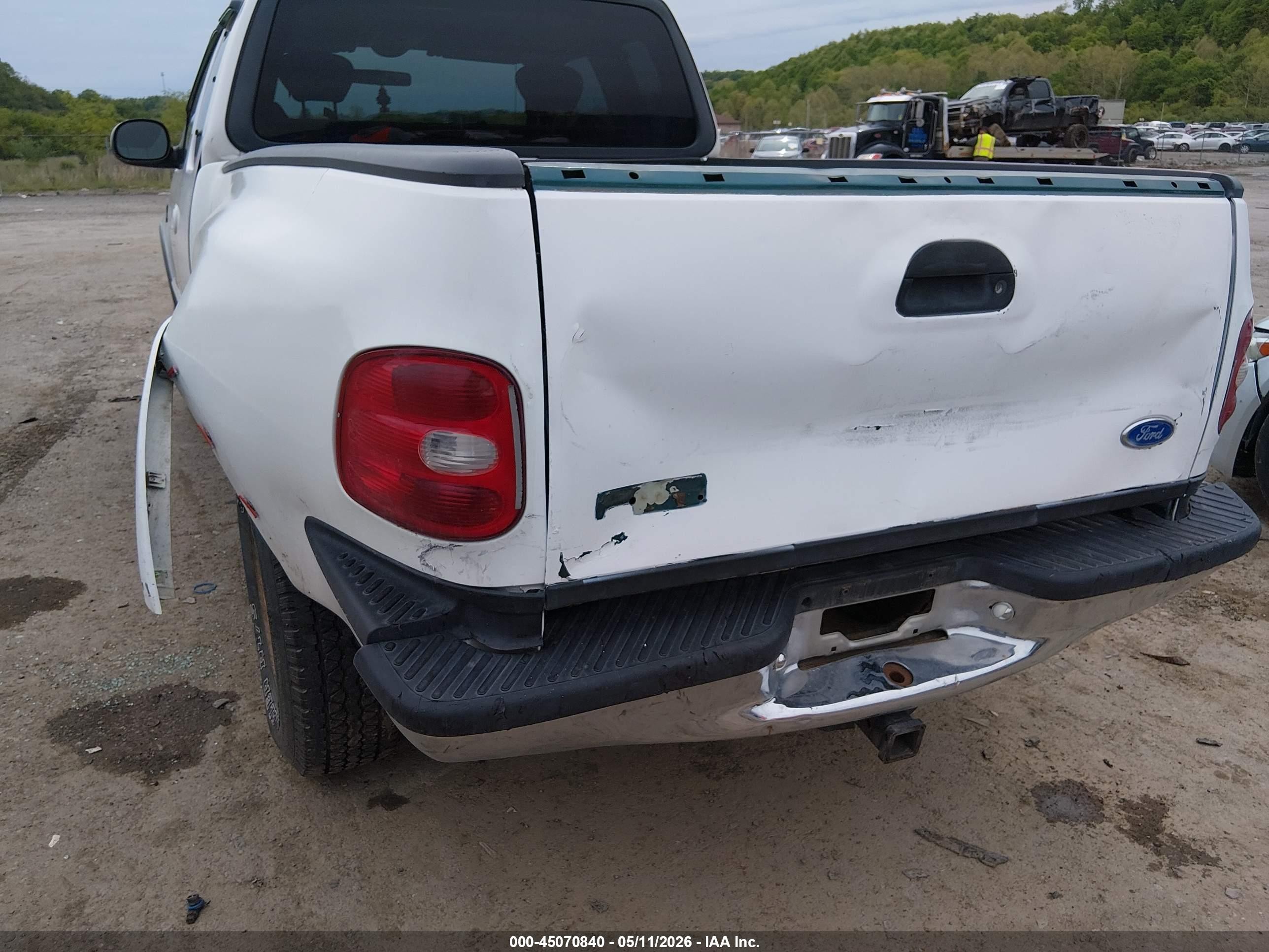 2003 Ford F-150 Lariat/xl/xlt White vin: 2FTRX18LX3CA11463