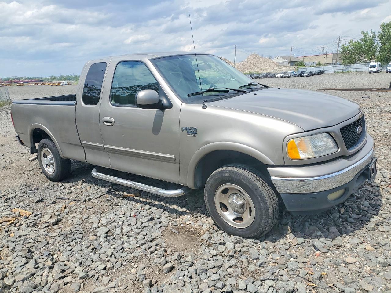2003 Ford F-150 Beige vin: 2FTRX18LX3CA40235
