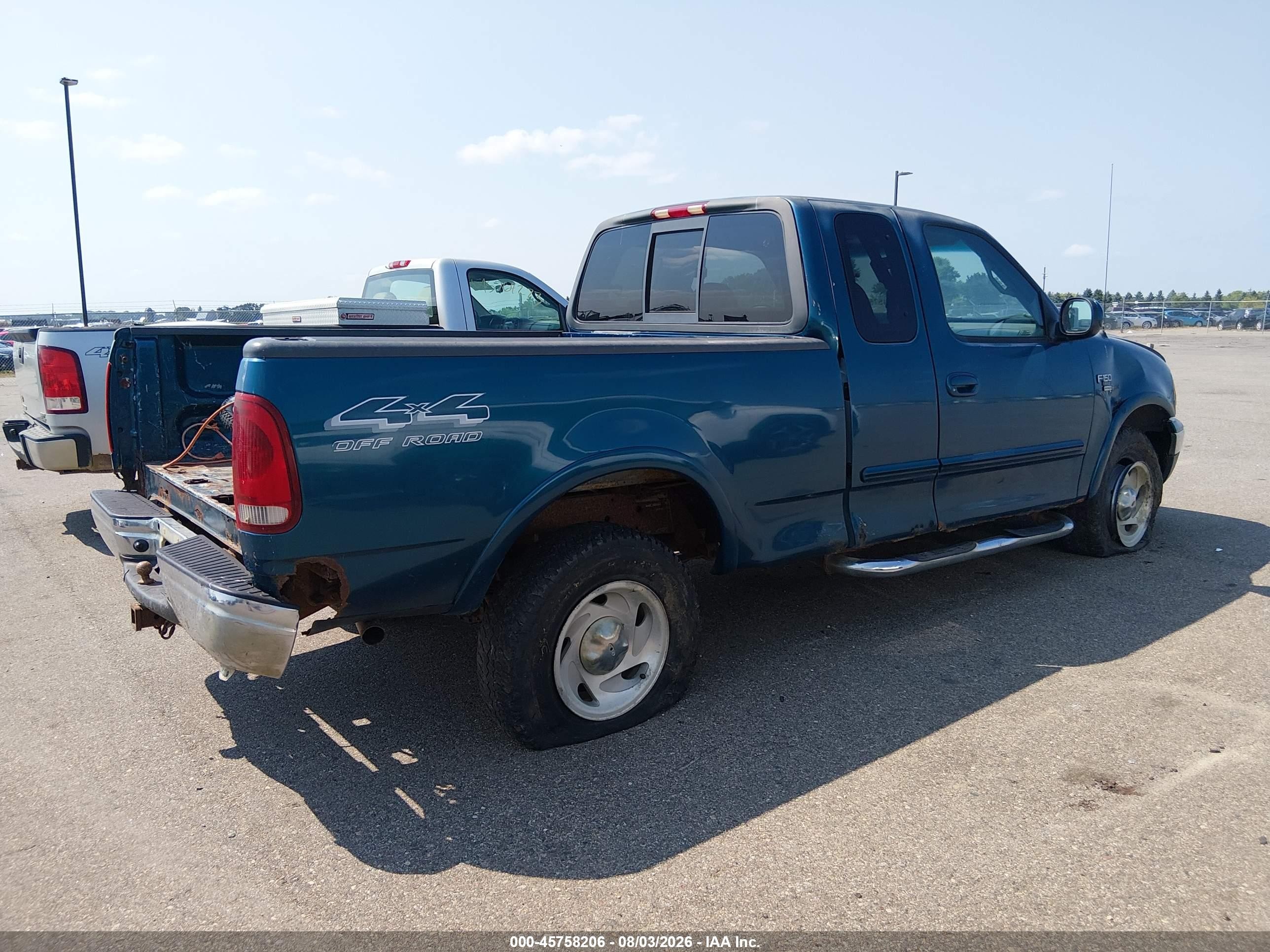 2000 Ford F-150   Blue vin: 2FTRX18LXYCB07861