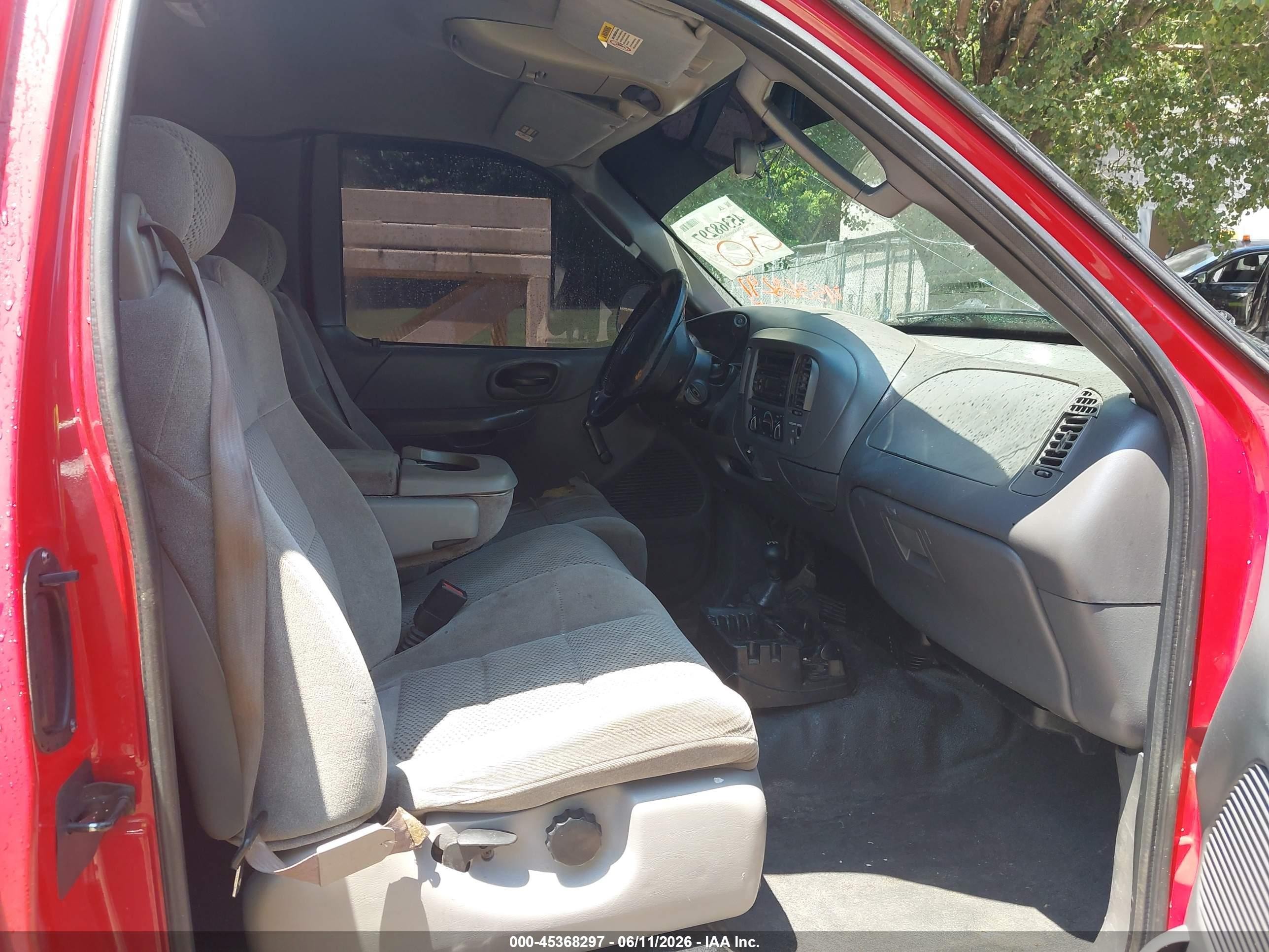 2003 Ford F-150 Lariat/xl/xlt Red vin: 2FTRX18W03CA98686