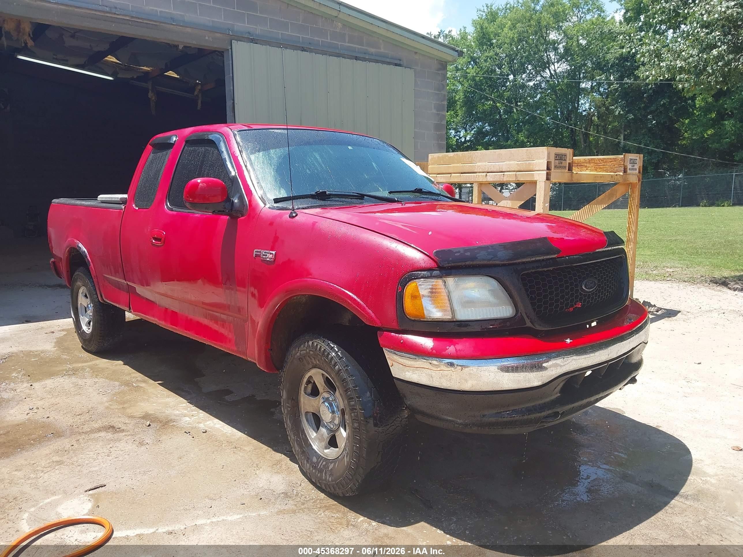 2003 Ford F-150 Lariat/xl/xlt Red vin: 2FTRX18W03CA98686