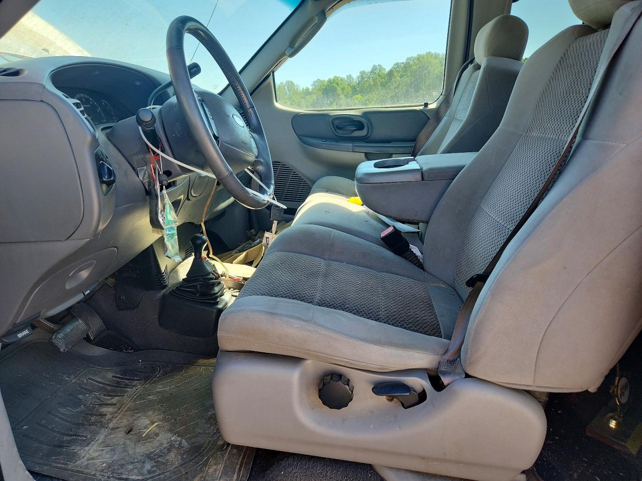 2004 Ford F-150 Heritage Classic Gray vin: 2FTRX18W14CA36943