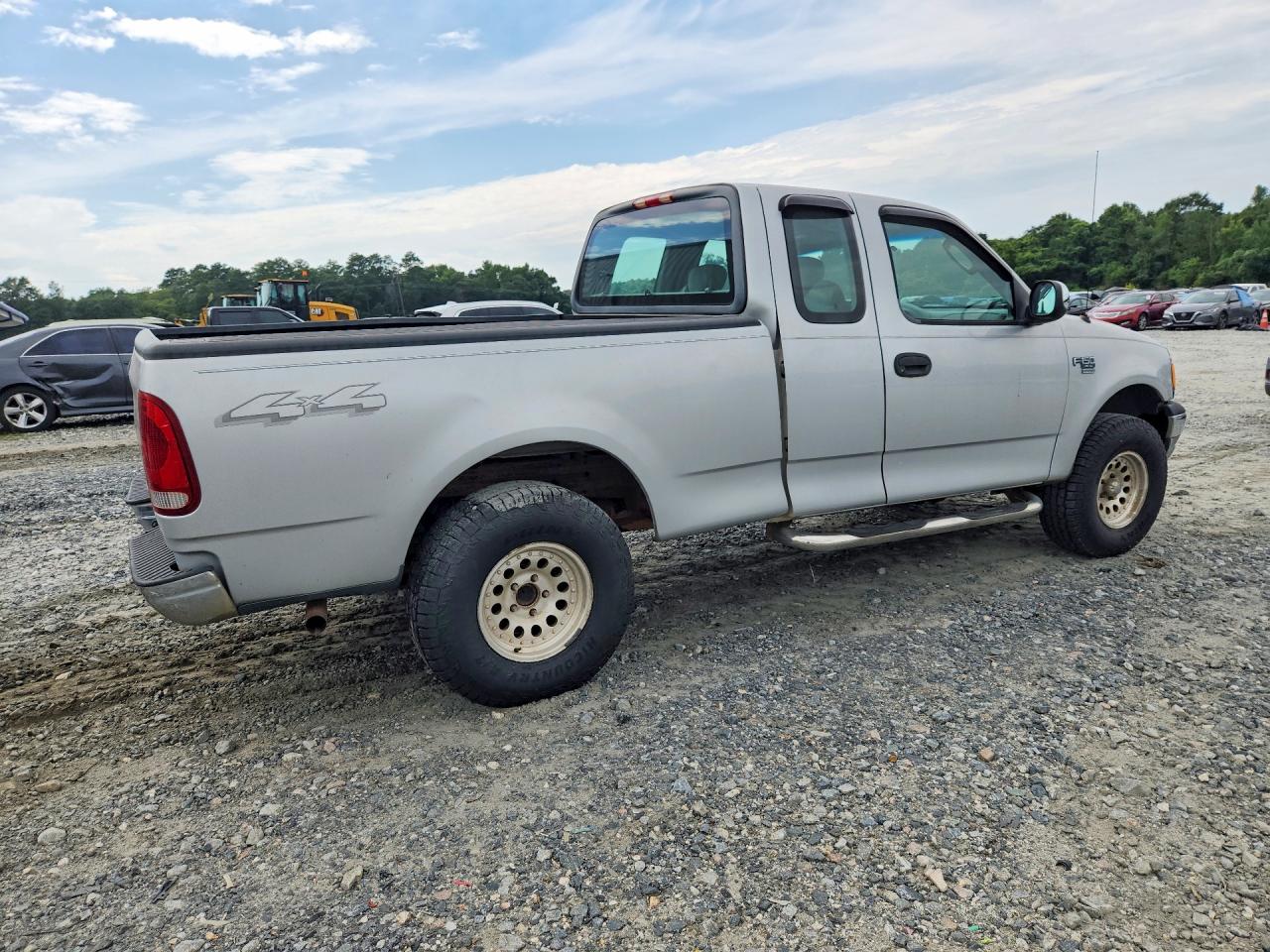 2004 Ford F-150 Heritage Classic Серебряный vin: 2FTRX18W24CA96312
