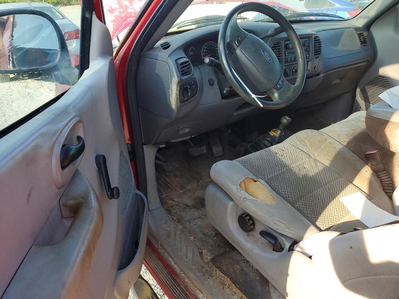 2004 Ford F-150 Heritage Classic Red vin: 2FTRX18W84CA96332