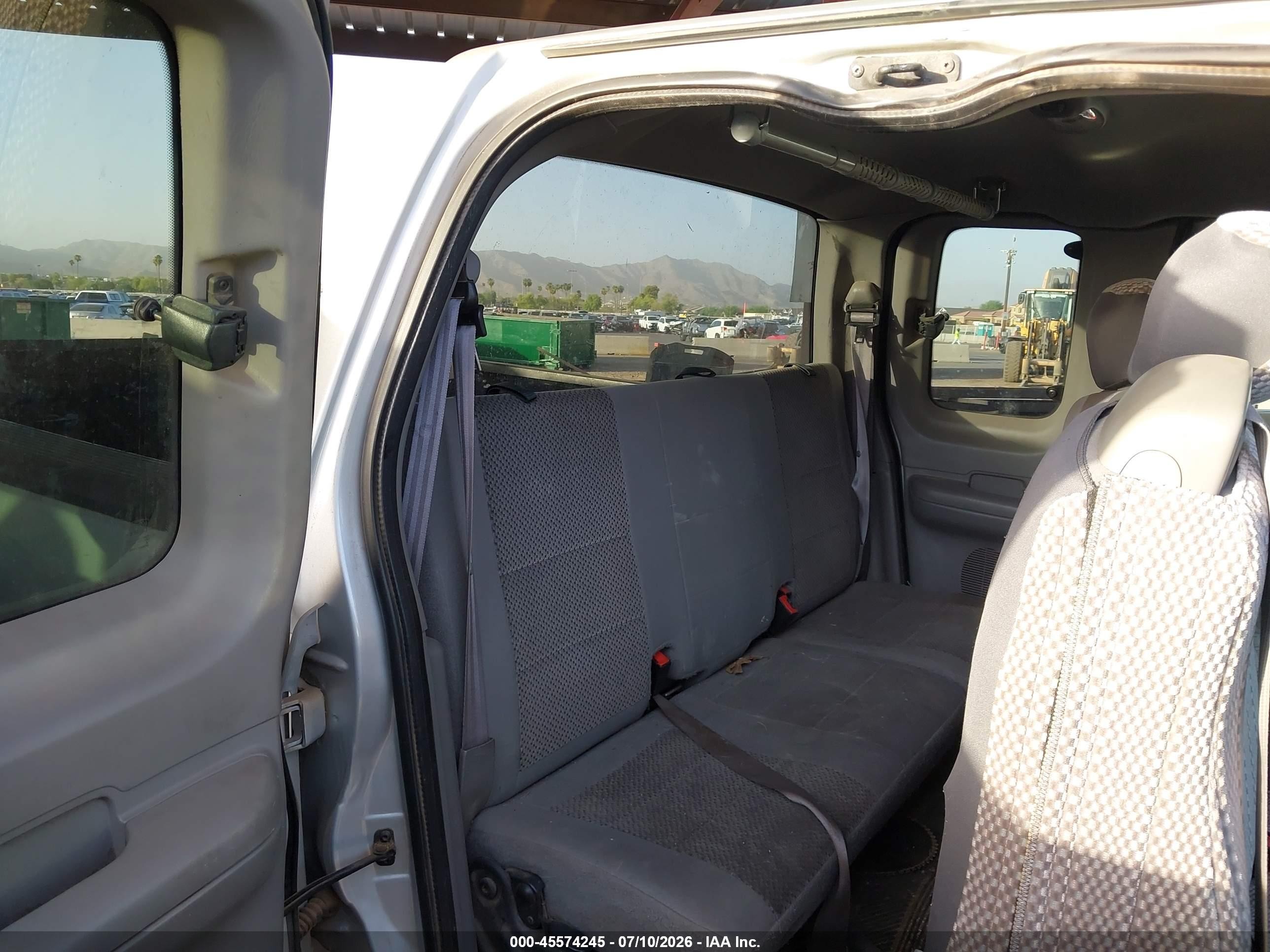 2004 Ford F-150 Heritage Xl/xlt Silver vin: 2FTRX18W94CA83153