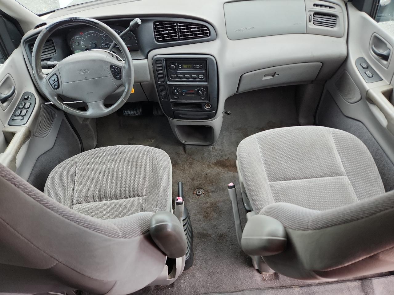 2000 Ford Windstar White vin: 2FTZA5443YBC32925 Damage: Left Front Carpet, Stained, Permanent