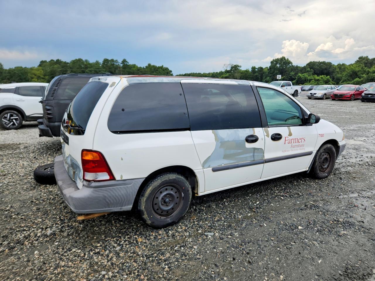 2000 Ford Windstar White vin: 2FTZA5443YBC32925