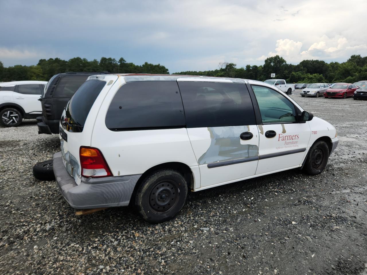2000 Ford Windstar White vin: 2FTZA5443YBC32925 Damage: Right Drip Rail, Peeling, > 12 Inches